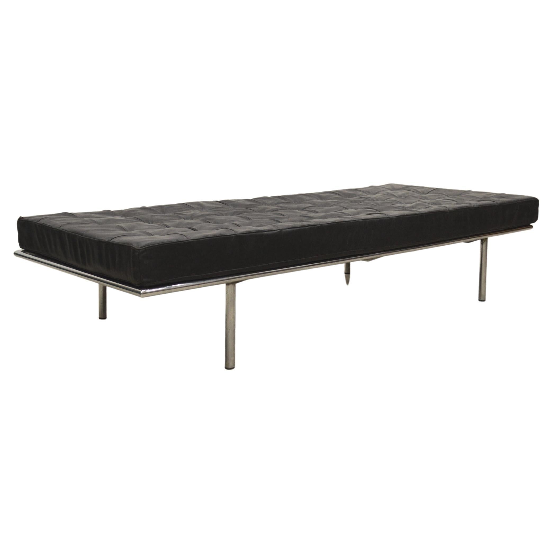 Vintage Early Barcelona Daybed by Mies Van Der Rohe for Knoll, 1960s