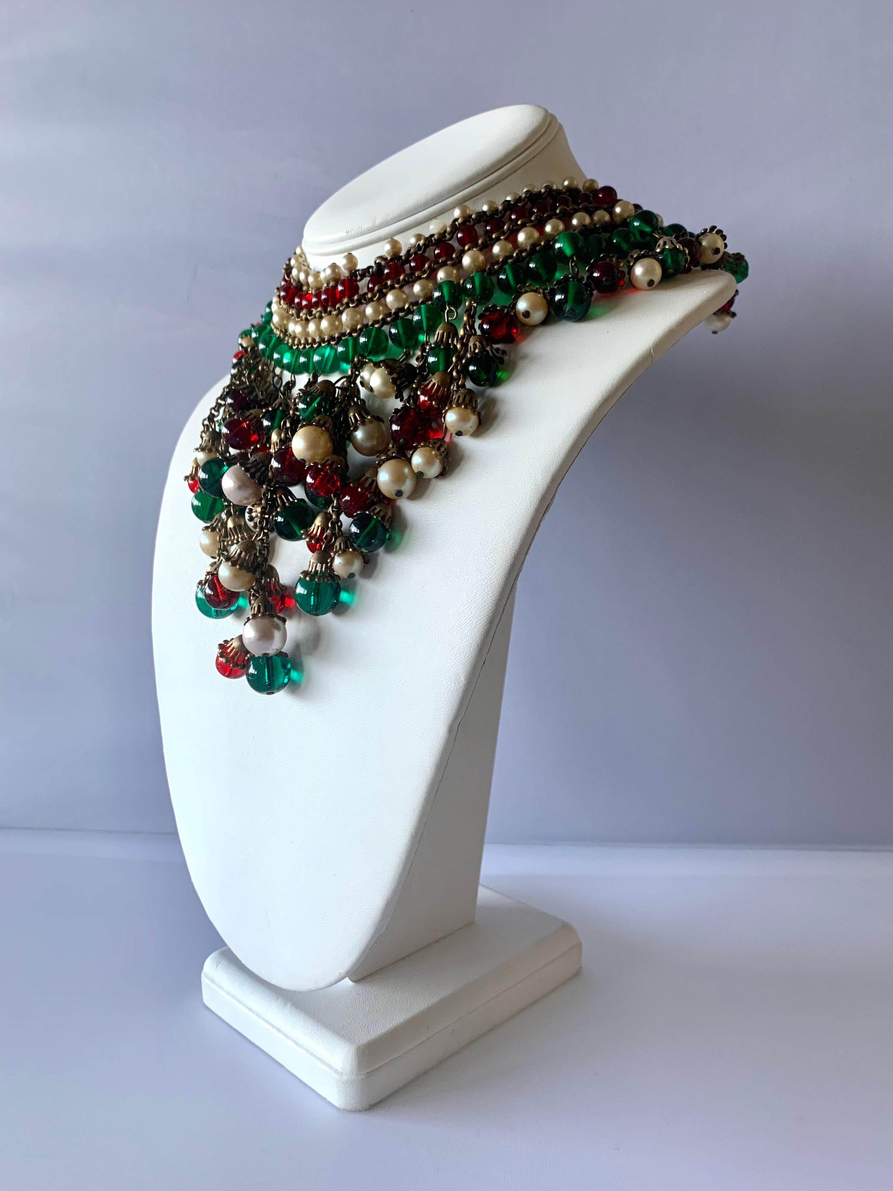 Byzantin Coco Chanel Collier vintage en verre et perles, début de carrière 