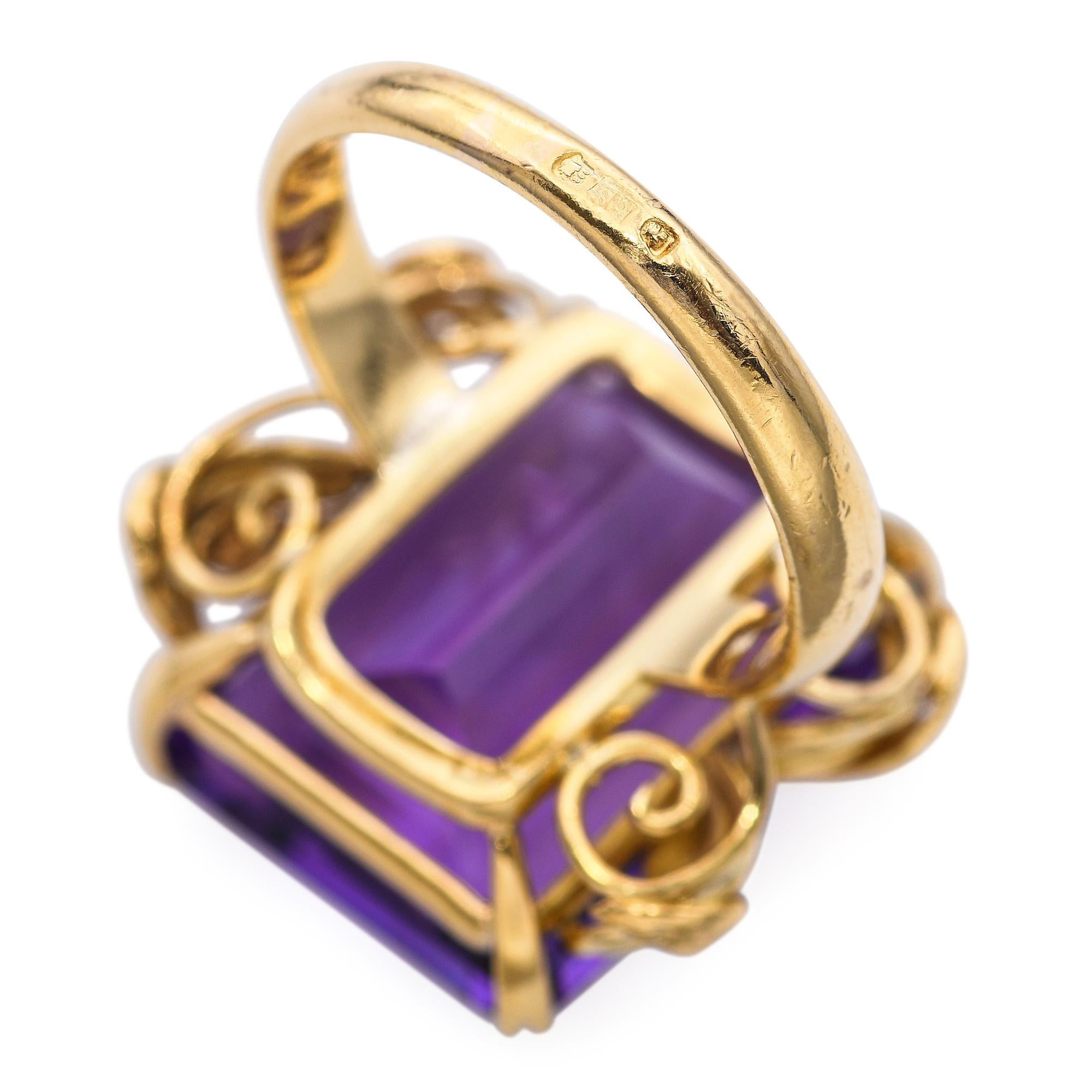 Vintage Early H. Stern Retro 19k Gelbgold Amethyst Cocktail Ring im Angebot 1
