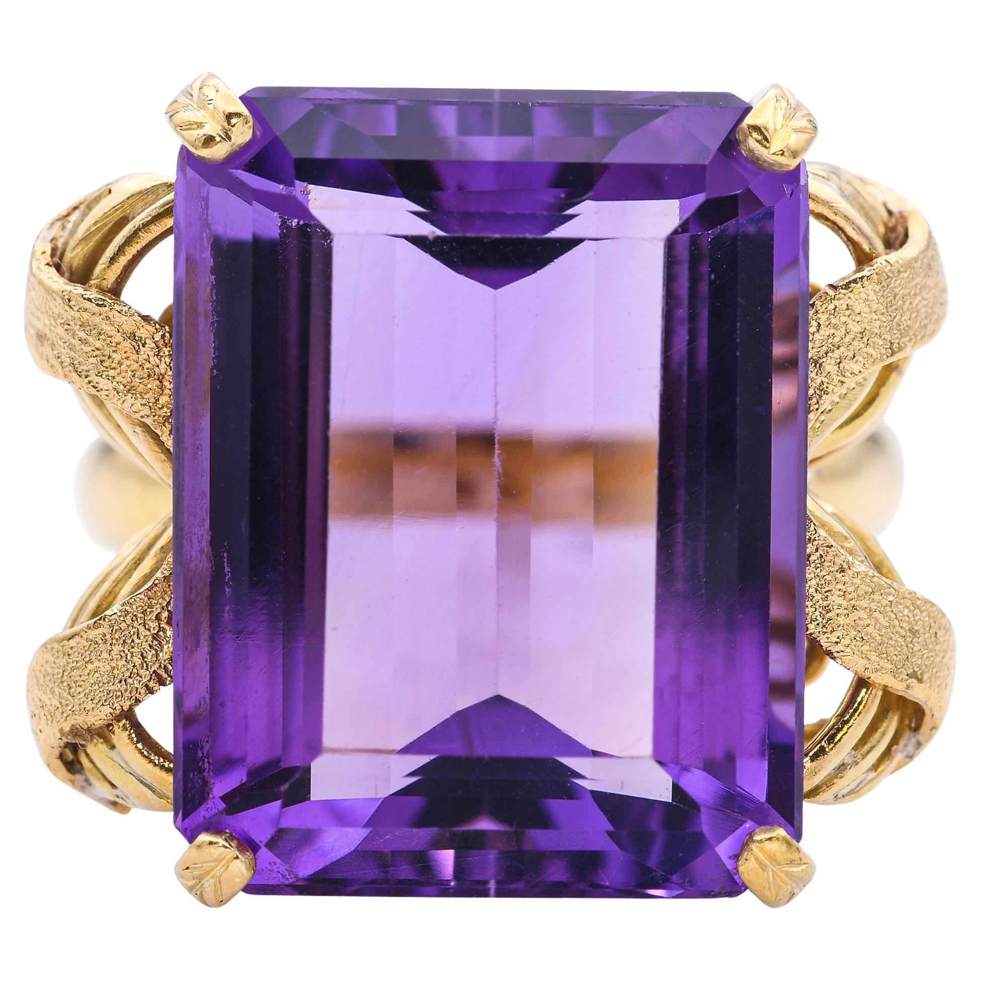 Vintage Early H. Stern Retro 19k Gelbgold Amethyst Cocktail Ring im Angebot