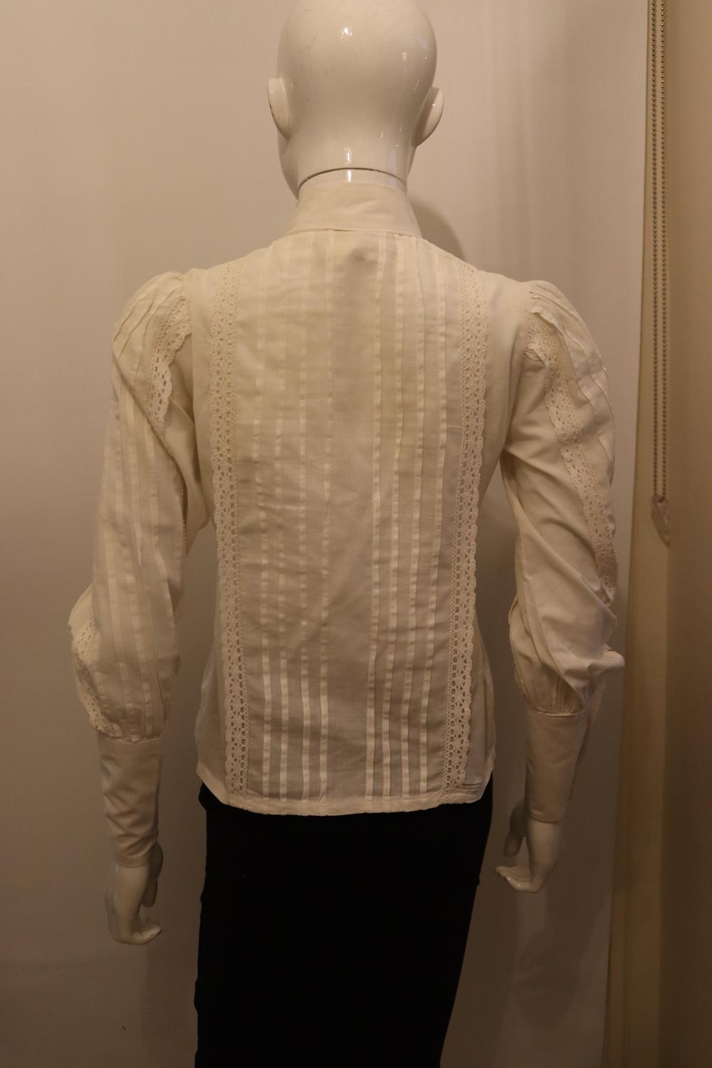 Chemisier vintage Laura Ashley blanc 3
