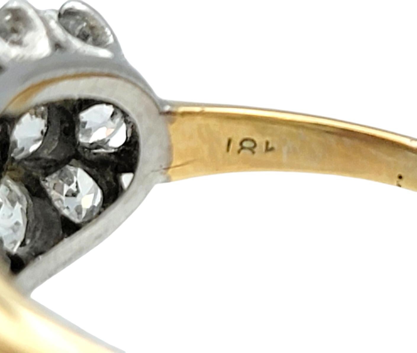Vintage Early Modern Brilliant Diamond Cluster Band Ring Two-Tone 18 Karat Gold im Angebot 1