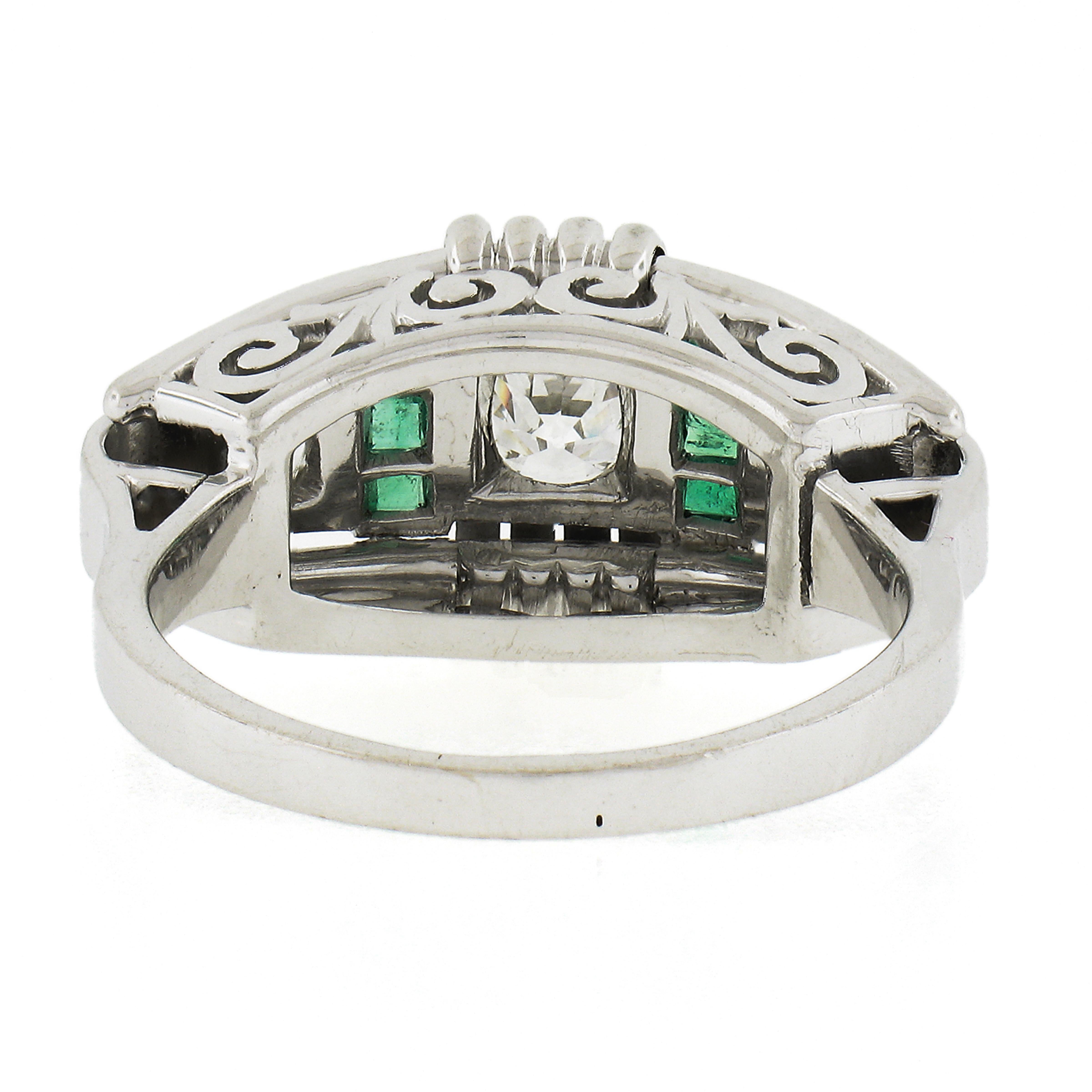 Vintage Early Retro 18k White Gold .92ct Emerald & Diamond Grooved Ring Band For Sale 3
