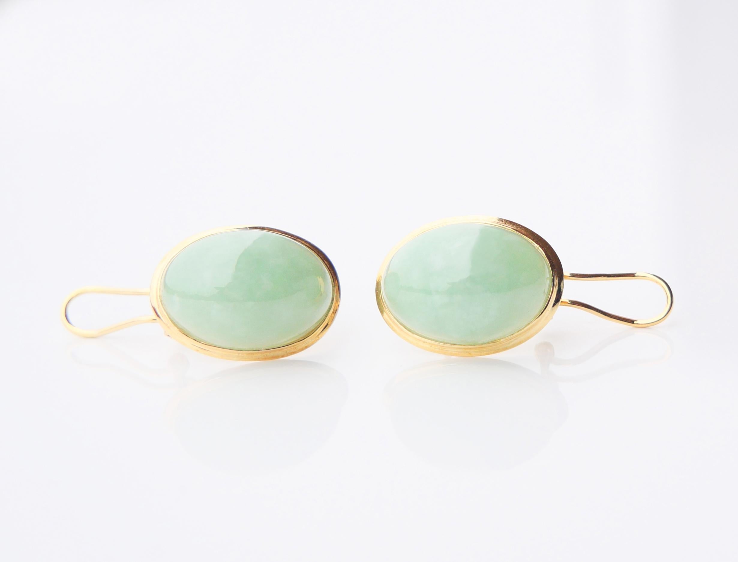 Vintage Earrings Clips natural Jade Celadon solid 14K Gold / 8.56 gr For Sale 7