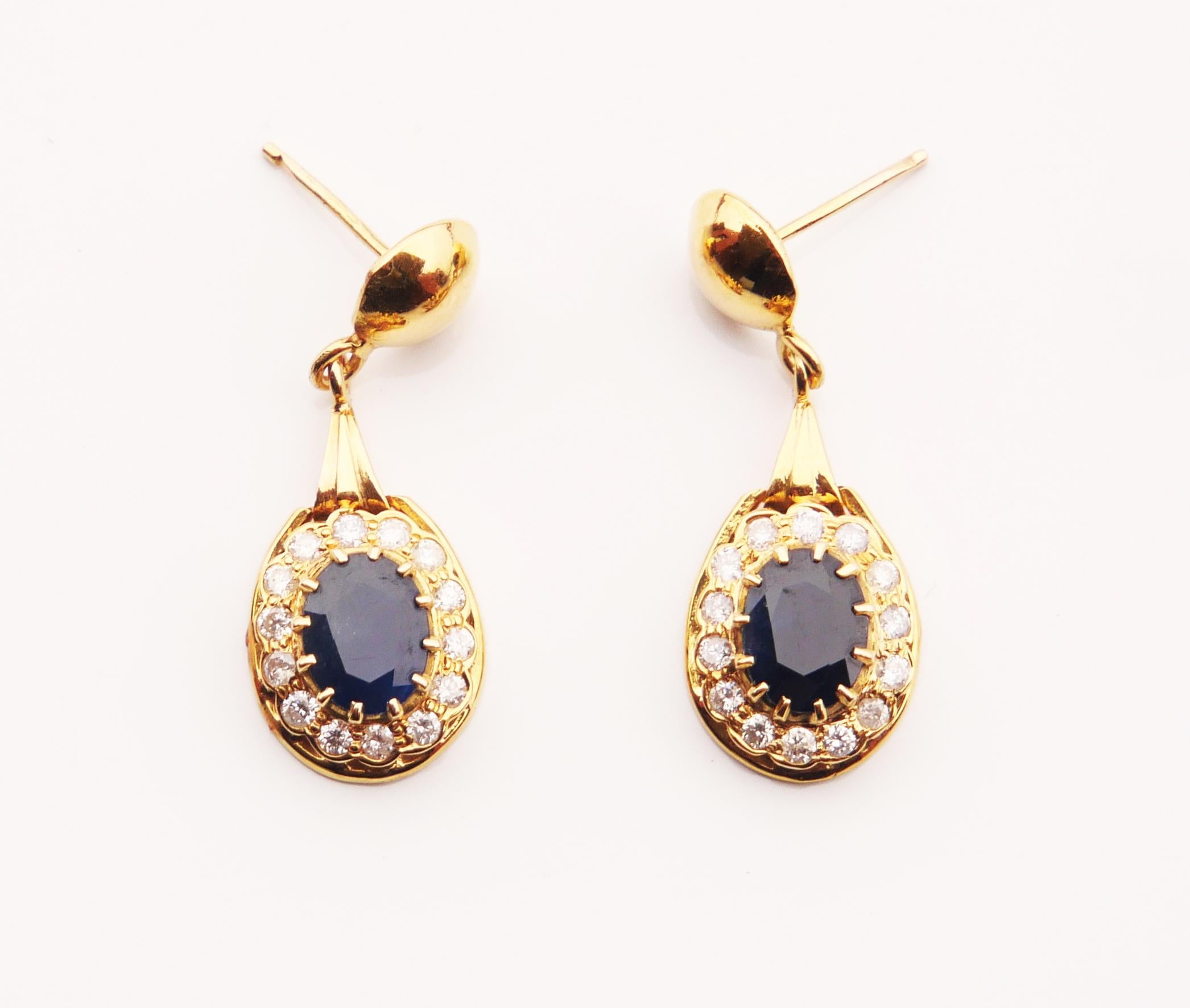 Vintage Earrings natural 4.5ct Sapphire 1.12ct Diamonds solid 18 Gold / 9gr For Sale 2