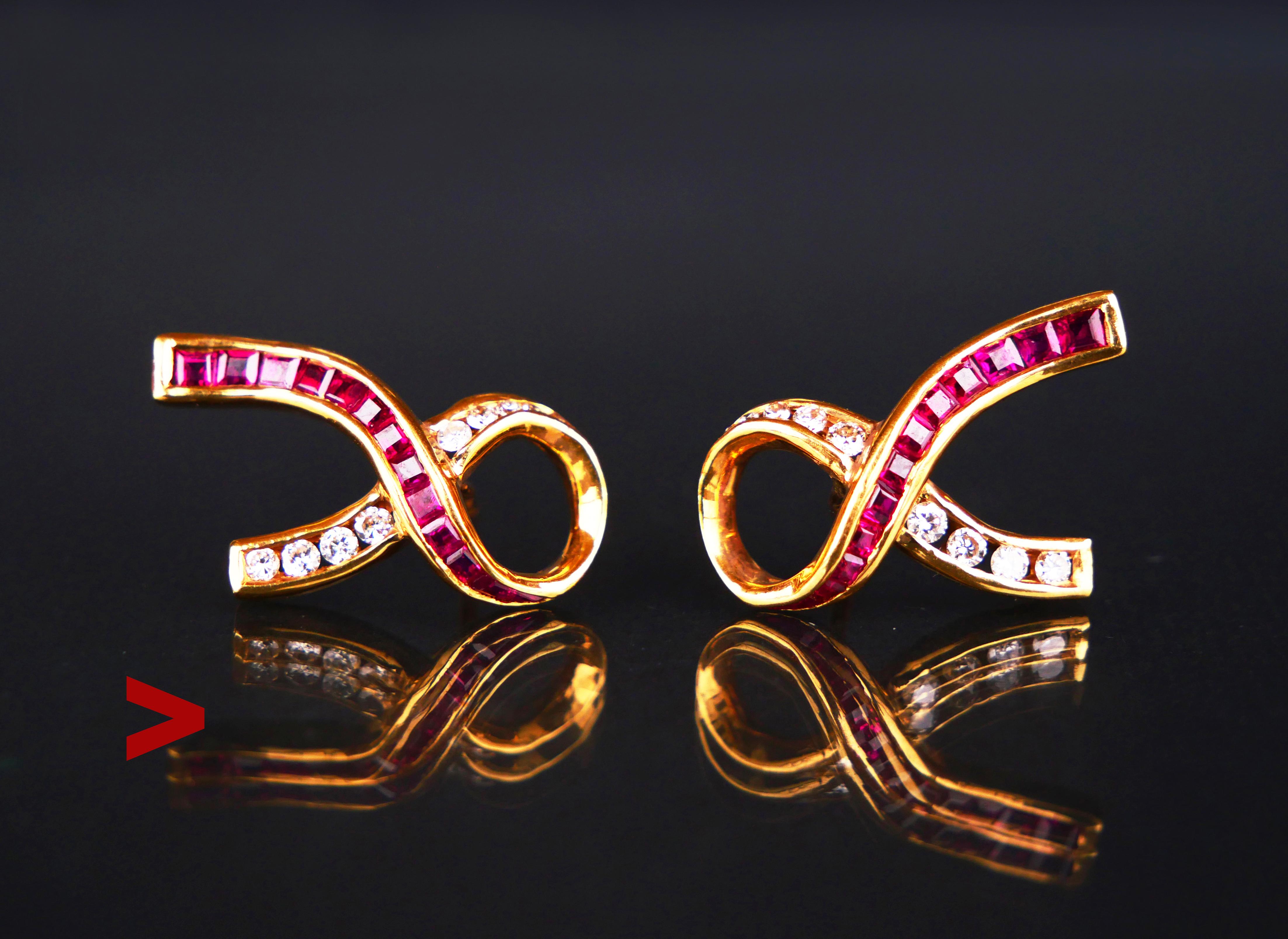 A pair of vintage bow-shaped earrings in 18K Yellow Gold decorated with
Rubies and Diamonds.

Swedish crowns, 18K hallmarks on both stoppers.

Each earring is 22 mm long x 12 mm wide x 5 mm deep.

On each earring, there are 12 natural Rubies of