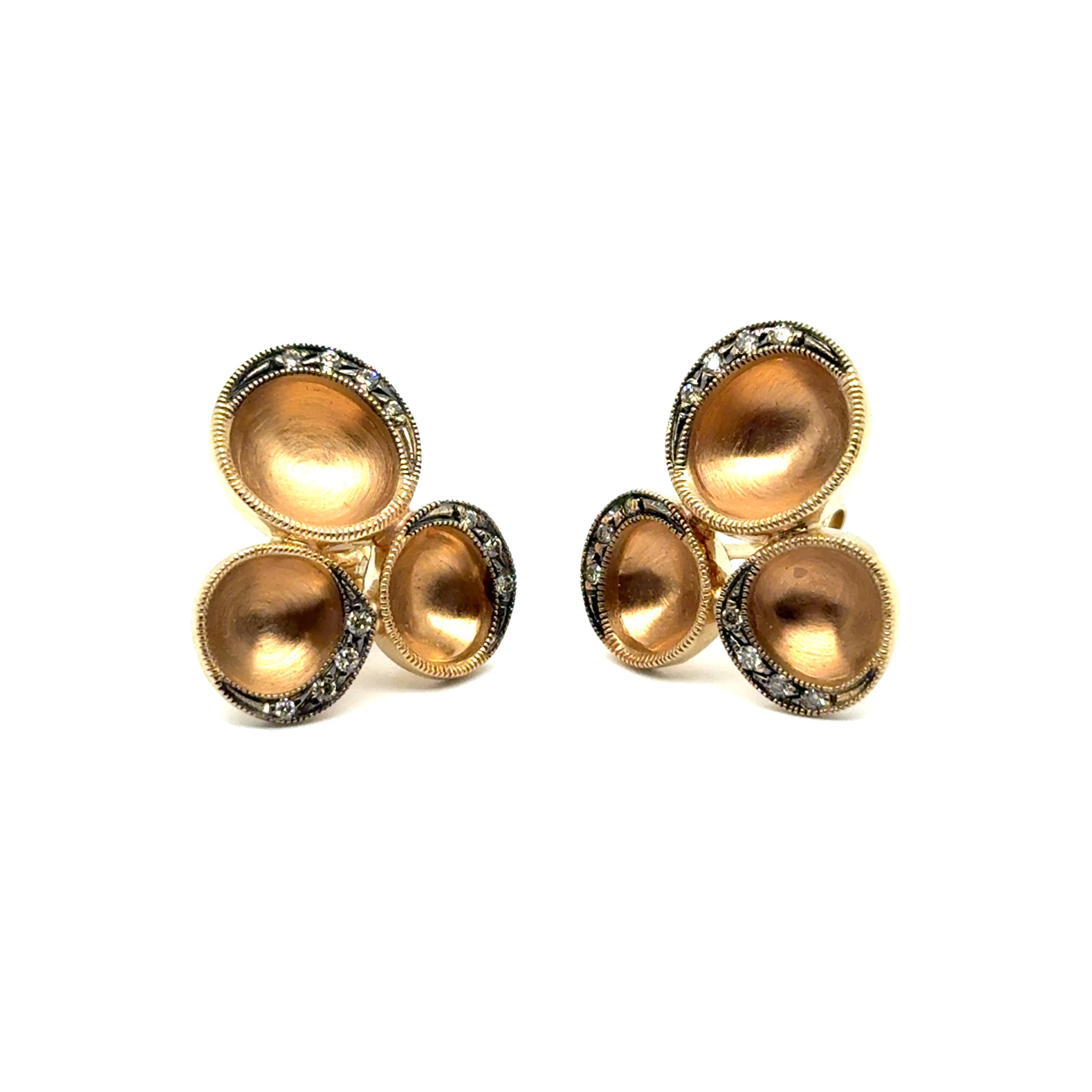 Pendientes vintage con diamantes en oro amarillo de 18 quilates de H. Stern en venta 4