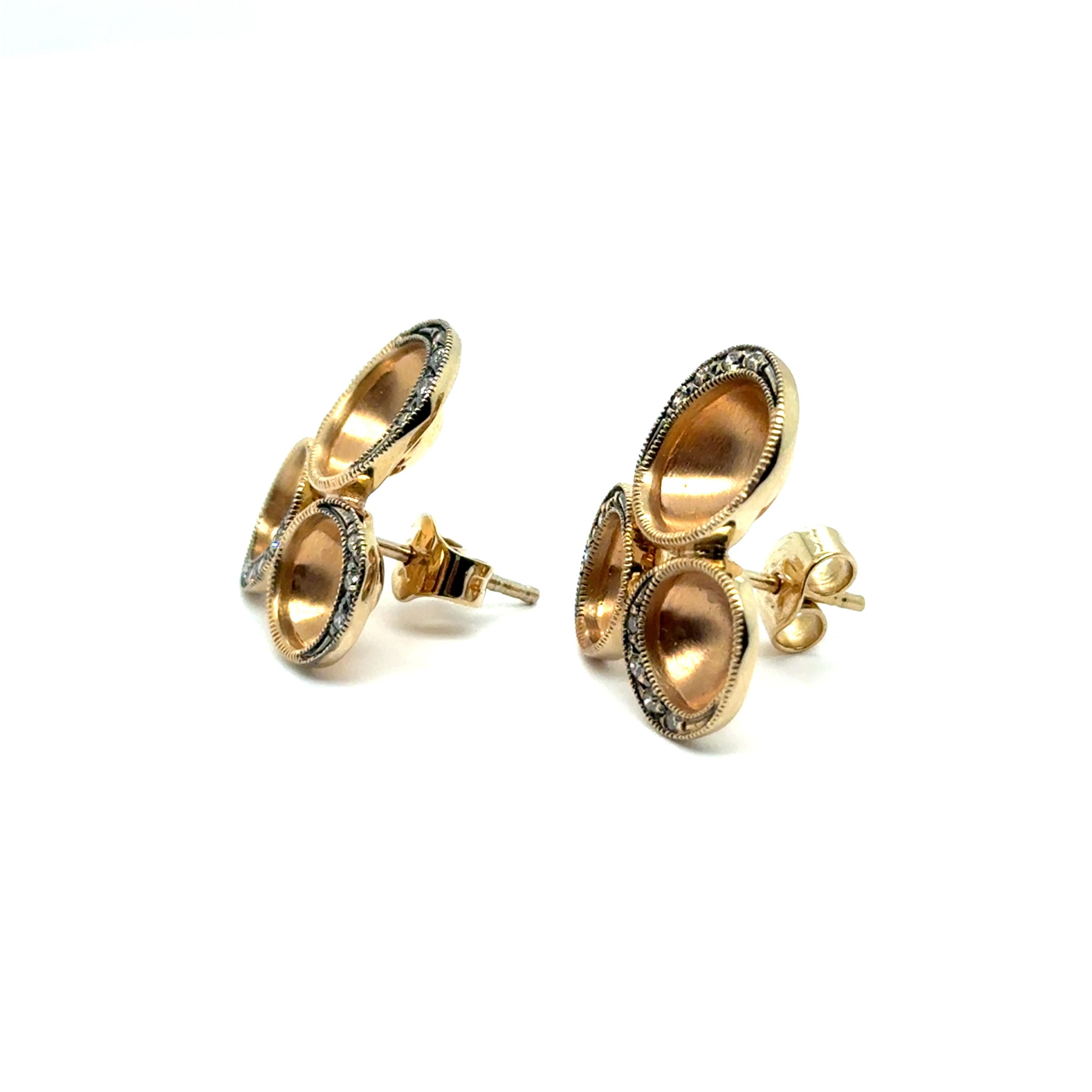 Femenino o masculino Pendientes vintage con diamantes en oro amarillo de 18 quilates de H. Stern en venta