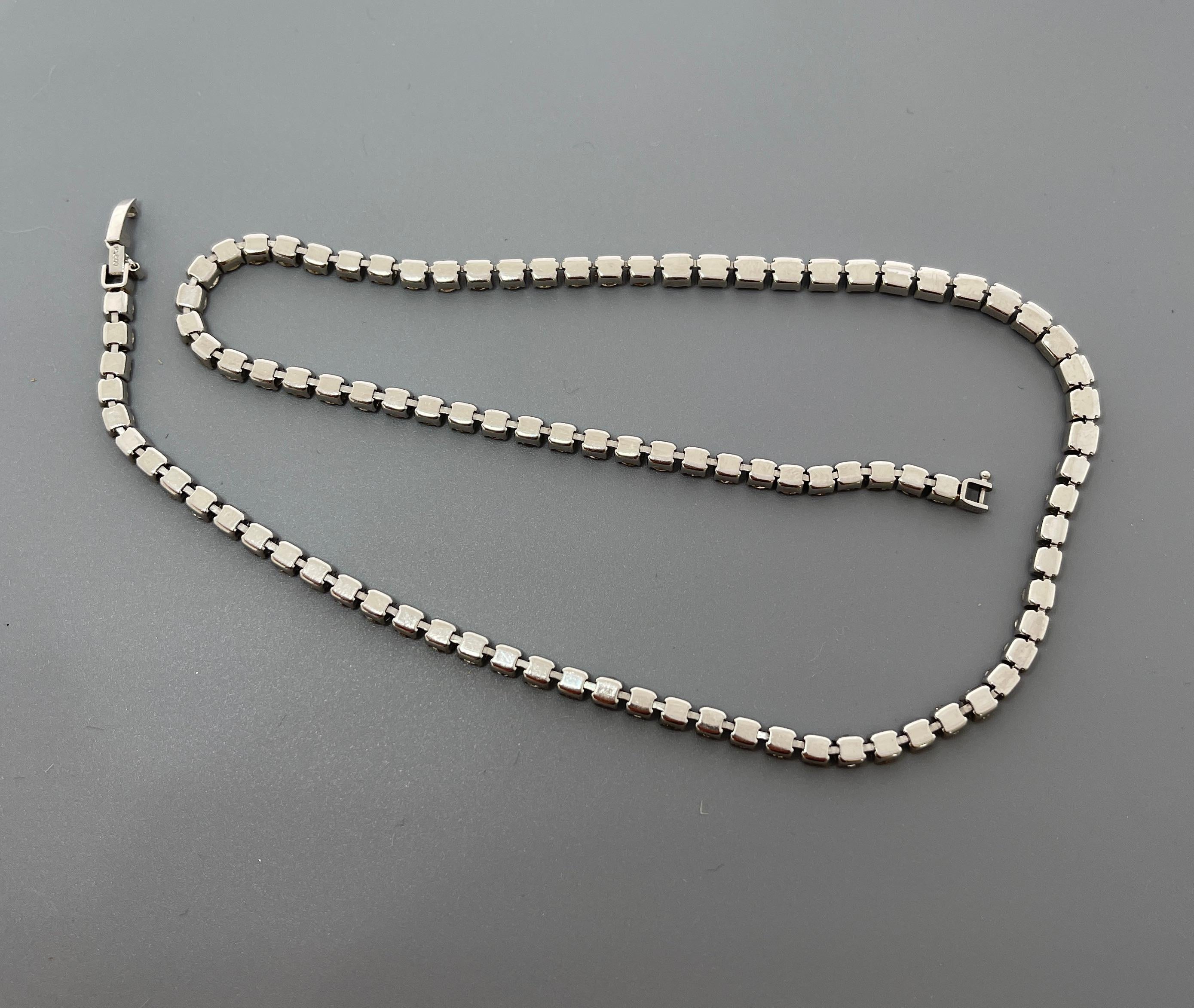 Femenino o masculino Collar Vintage de Platino con Diamantes Genuinos Extraídos de la Tierra Circa 1940s con Valoración
