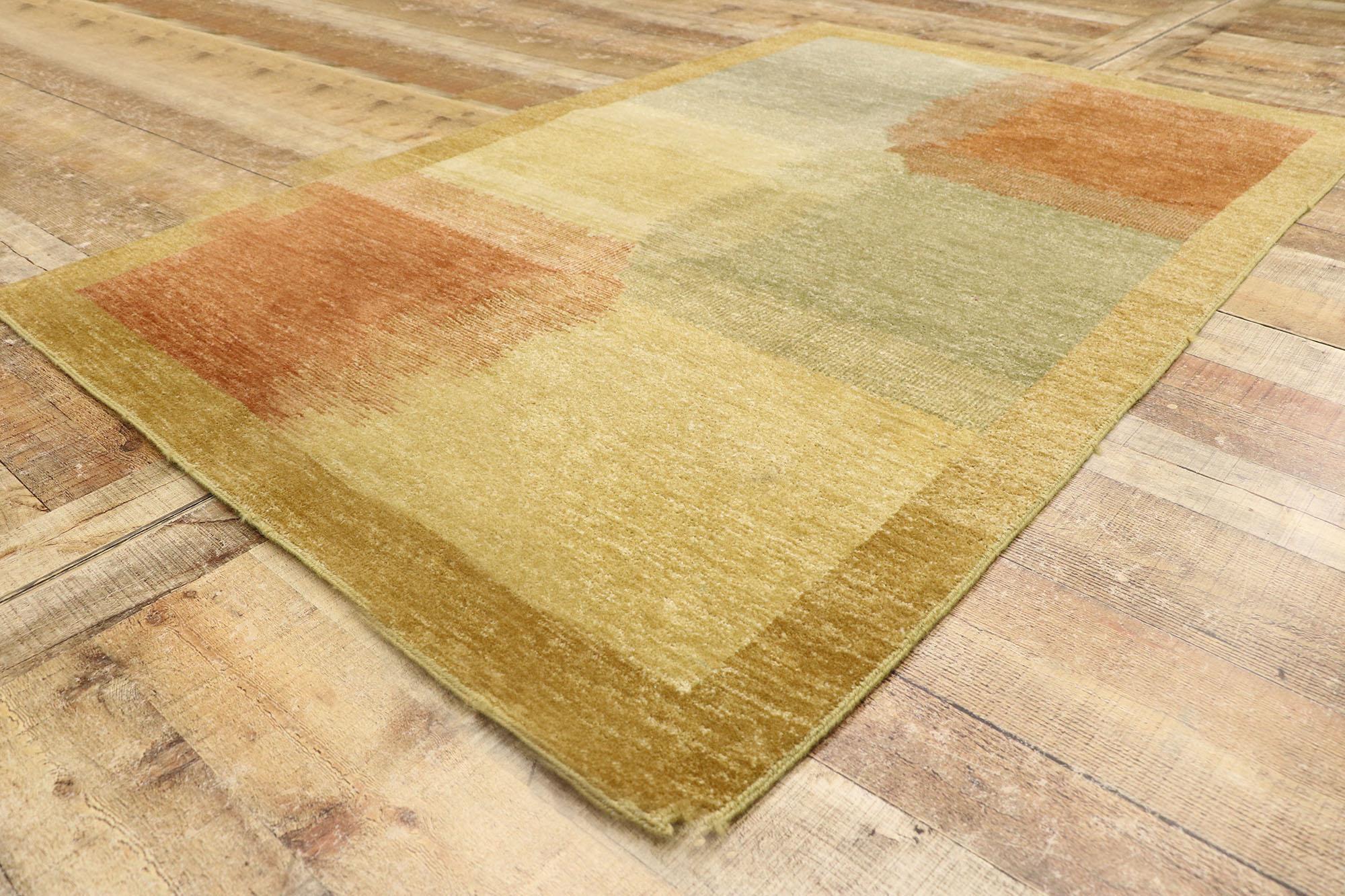 Tapis pakistanais vintage de couleur terre Bon état - En vente à Dallas, TX