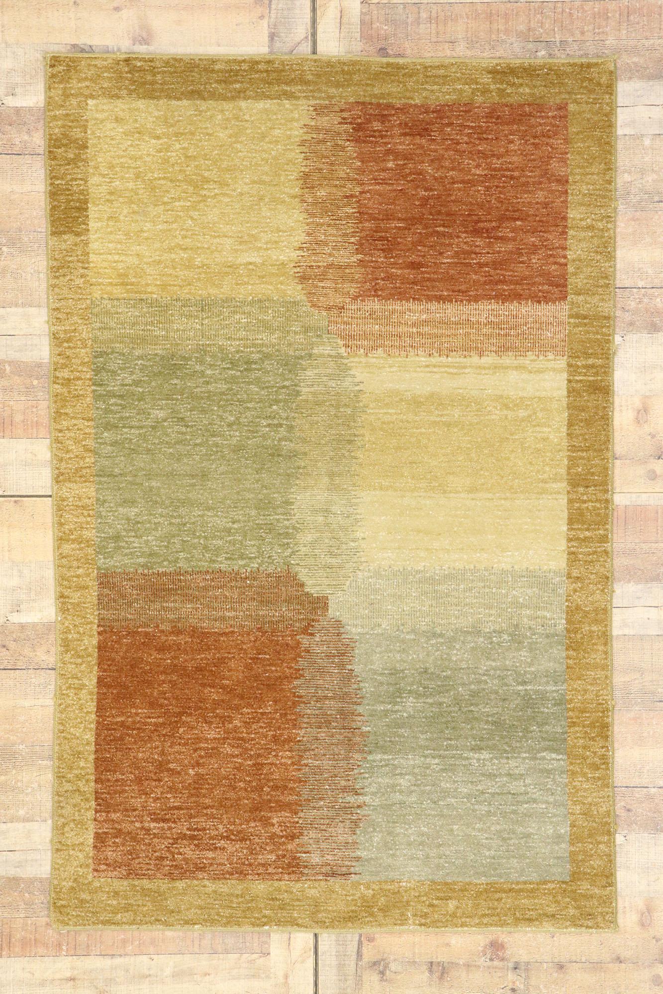 Laine Tapis pakistanais vintage de couleur terre en vente