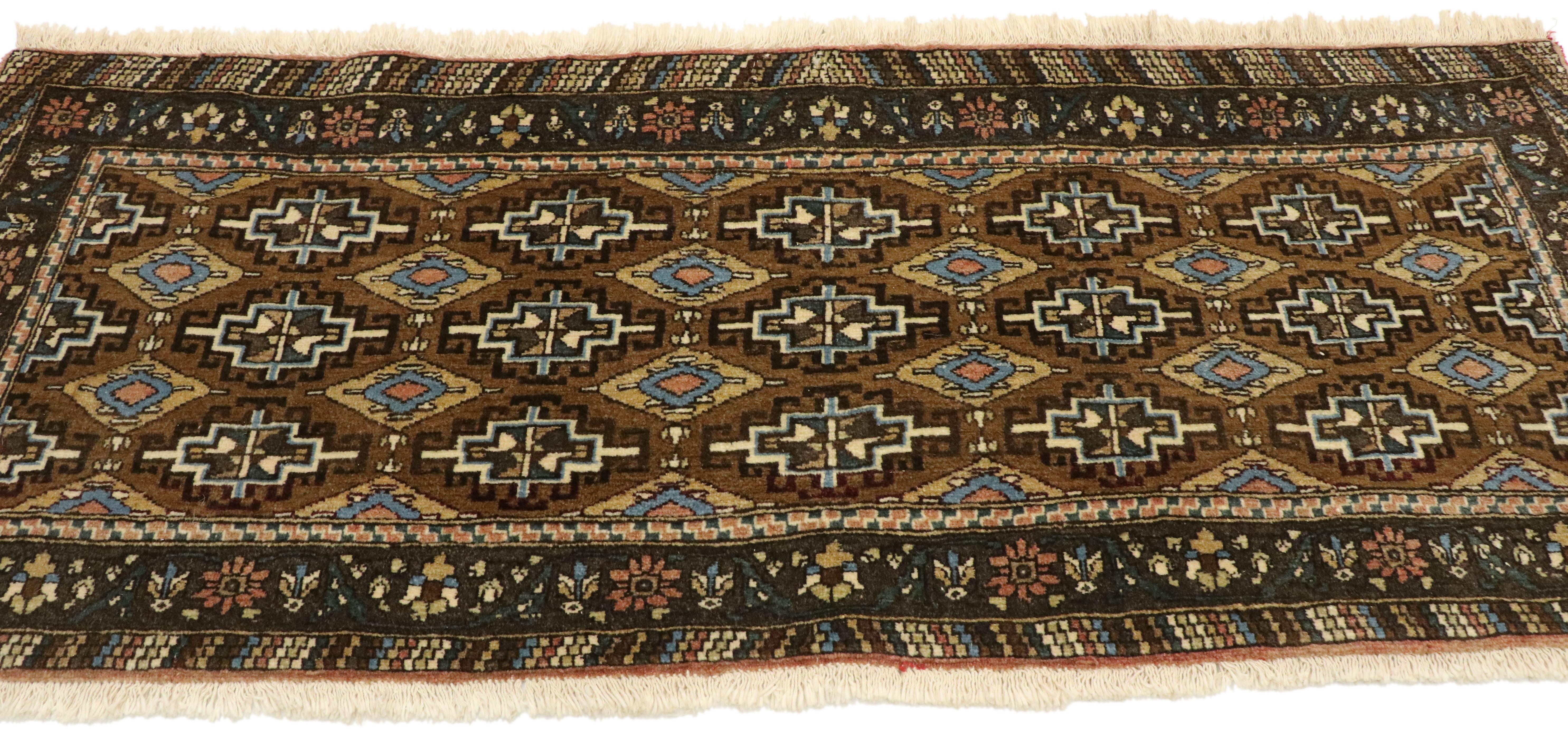 Alfombra Persa Khorassan de 1950 en tonos tierra y estilo tradicional Anudado a mano en venta