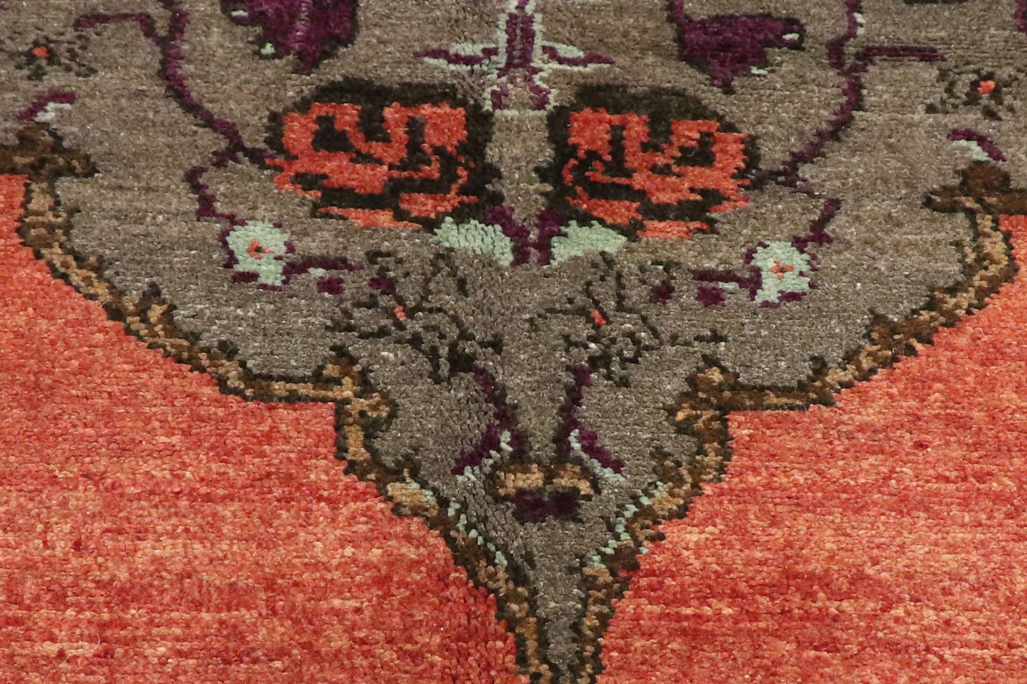 20th Century Vintage Earth-Tone Turkish Oushak Carpet, 08'09 x 10'03 For Sale