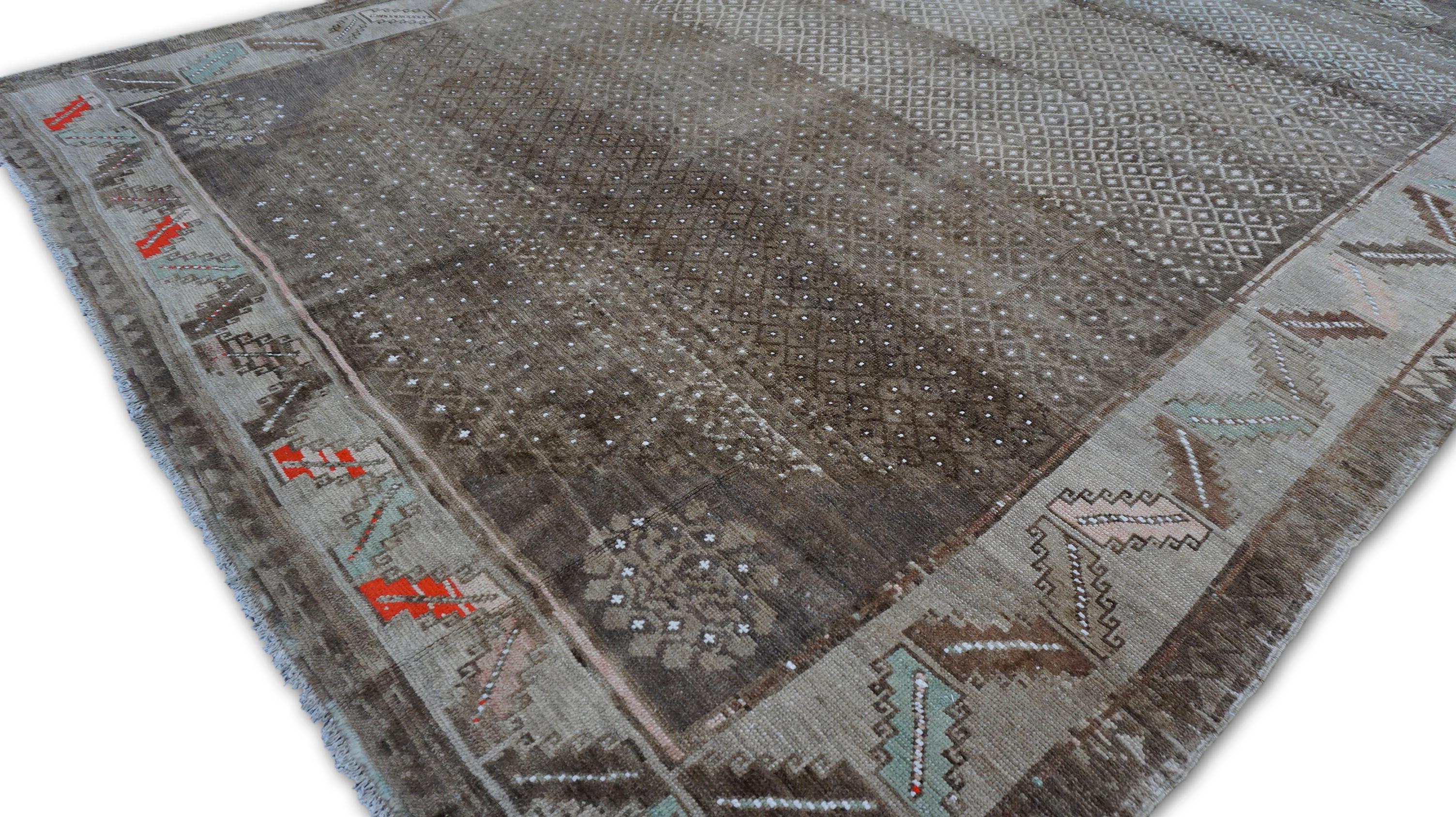 Handgeknüpfter Vintage-Wollteppich in Erdtönen in Erdtönen 8'4''x11'6'' (Oushak) im Angebot