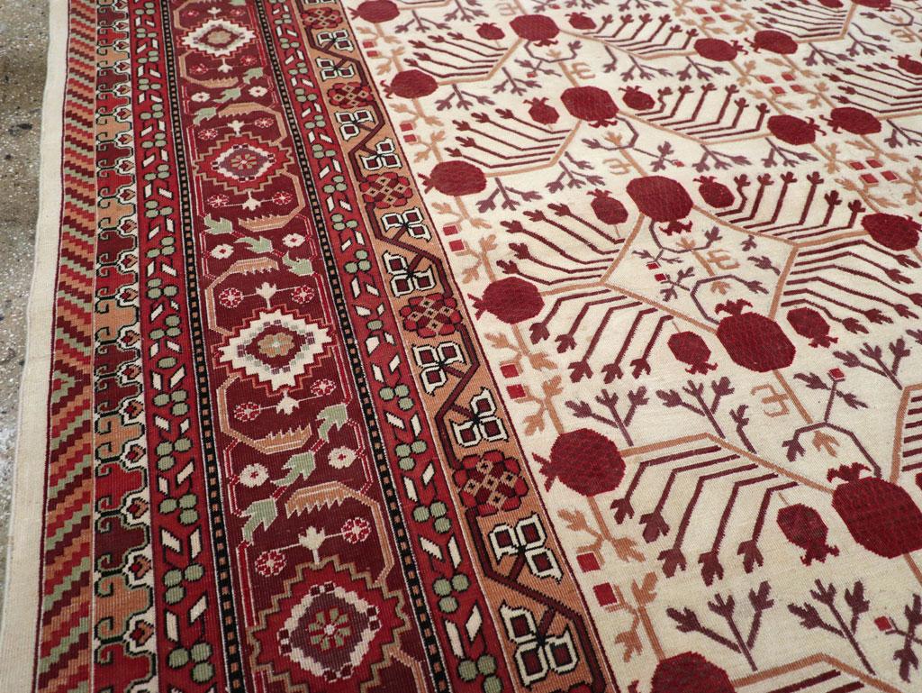 Mitte des 20. Jahrhunderts Vintage East Turkestan Khotan Zimmer Größe Teppich (Ostturkestanisch) im Angebot