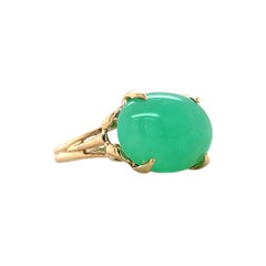 Vintage East-West Chrysoprase Cabochon Gemstone Ring 14 Karat Yellow Gold