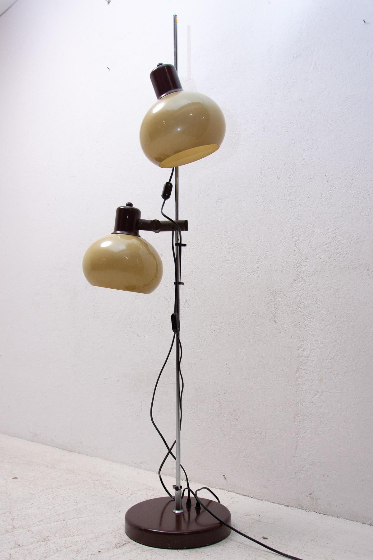 Vintage Eastern Bloc Floor Lamp, 1970´s In Good Condition For Sale In Prague 8, CZ