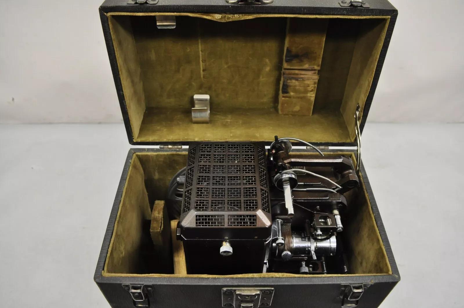 Vintage Eastman Kodak Kodascope Model K-75 Art Deco Movie Projector in Case 3