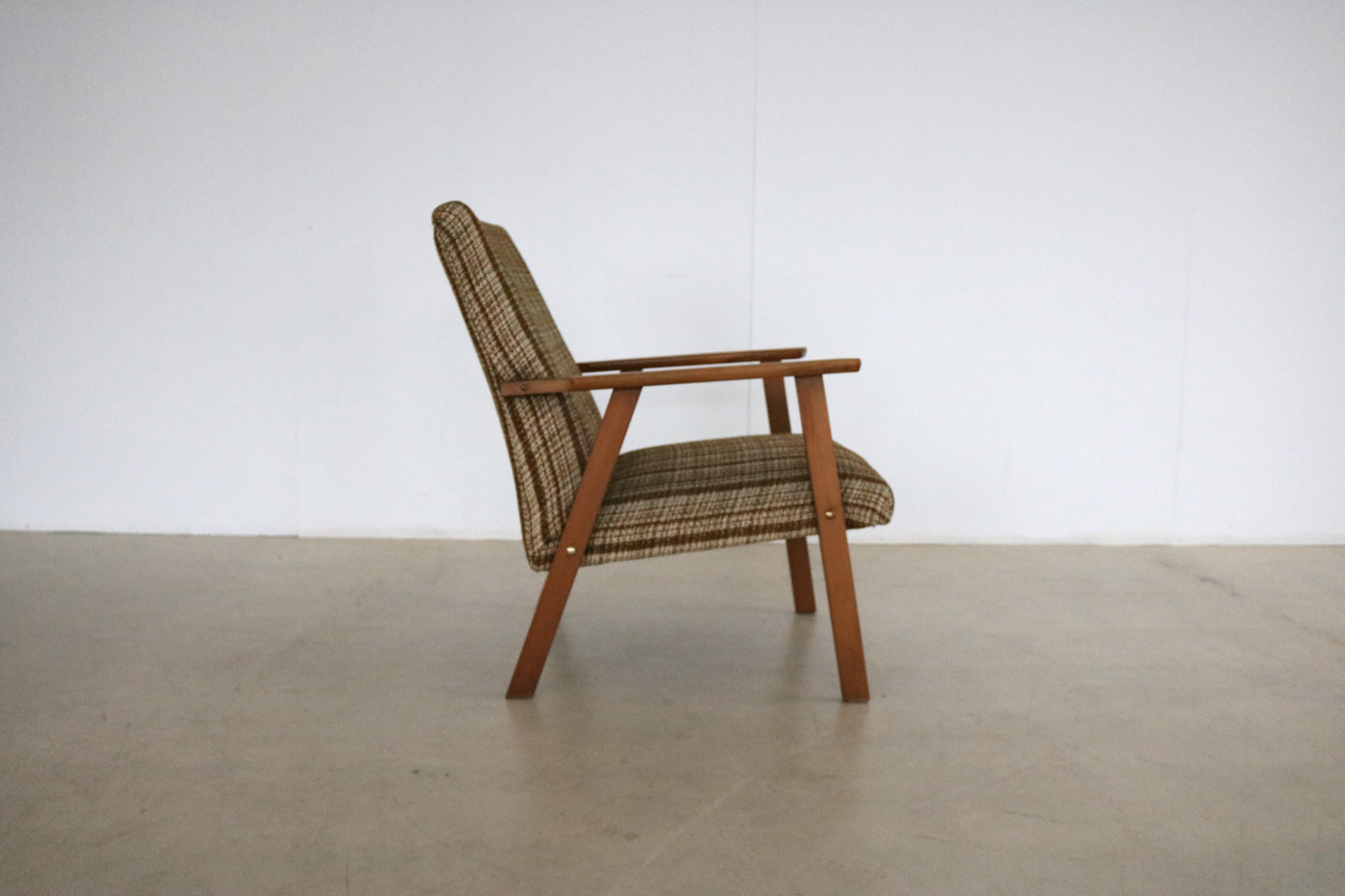 Vintage Easy Chair Armchair 60s Danish '2' In Good Condition In GRONINGEN, NL