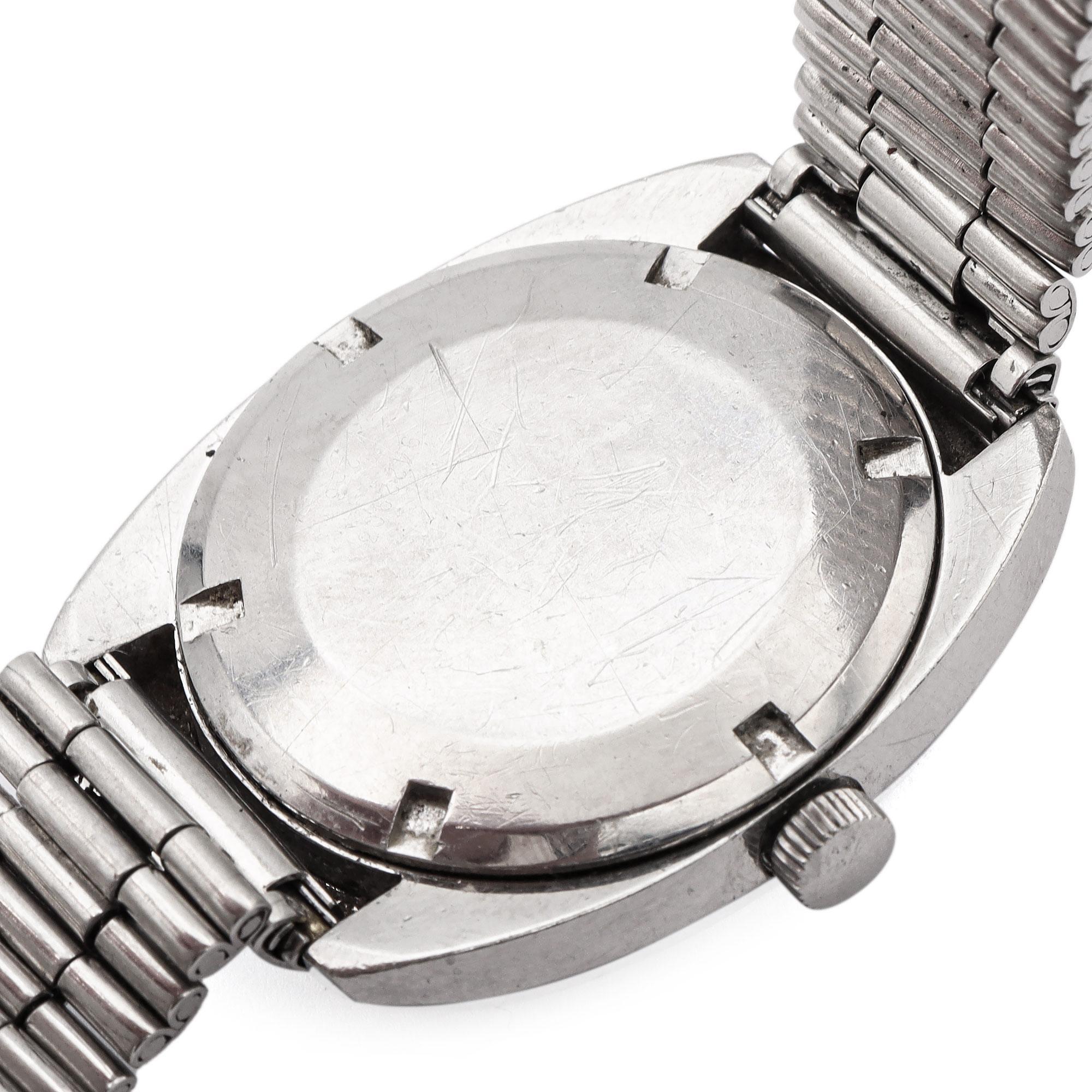 Vintage Ebel Stainless Steel Men's Automatic Day Date Watch For Sale 1