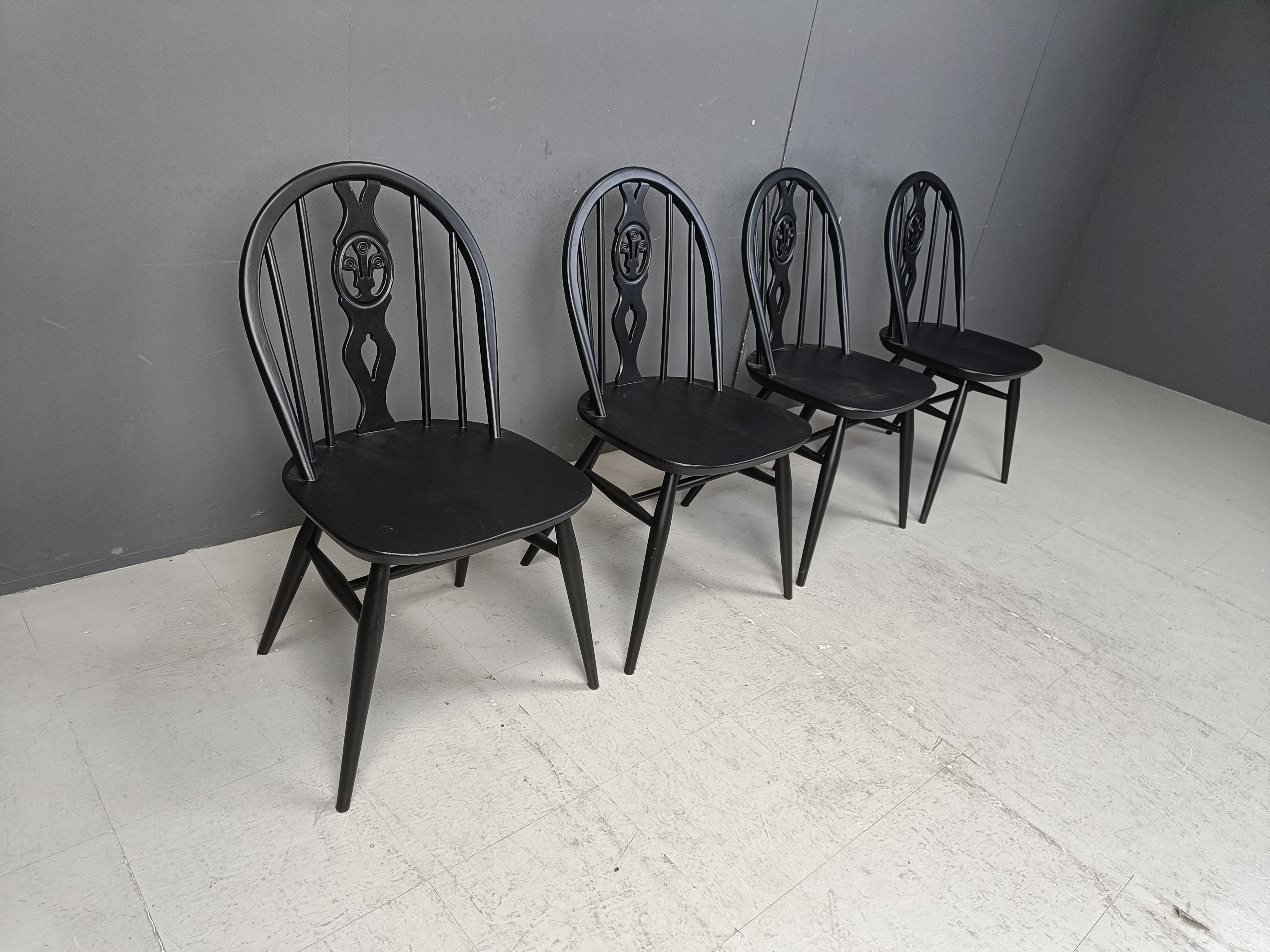 Metà XX secolo Sedie da pranzo vintage ebanizzate di Ercol, anni '50 in vendita