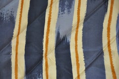 Vintage  Echo « »Abstract  Strokes"" de gris, anthracite et noir  Écharpe en soie