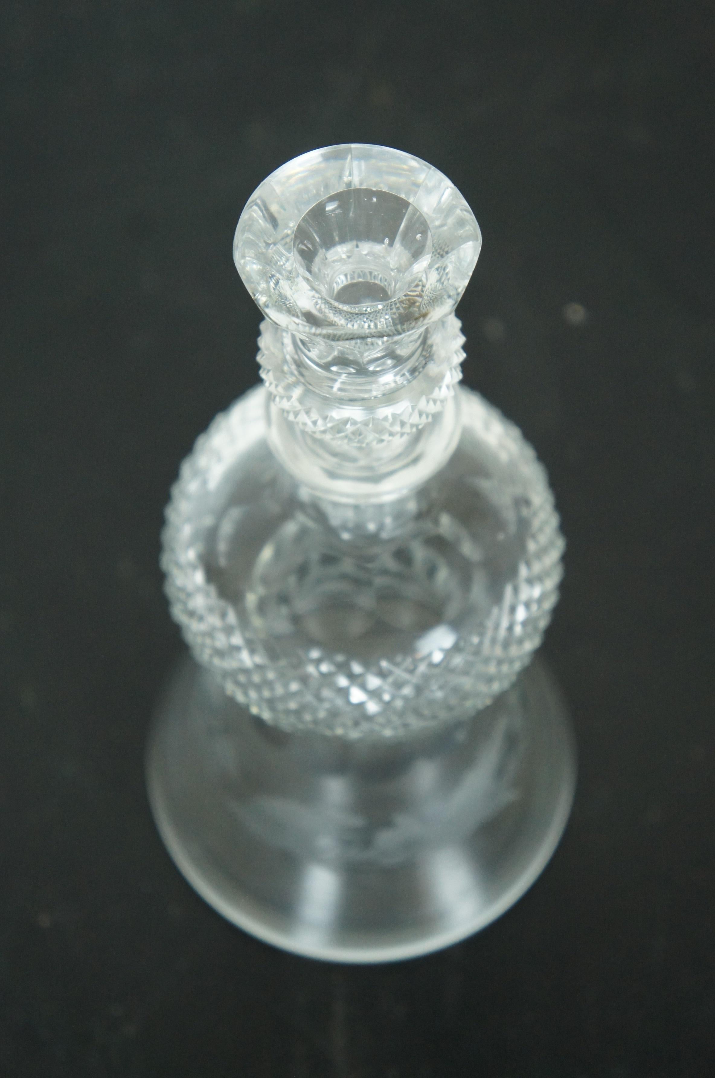 Vintage Edinburgh Crystal Etched Thistle Whiskey Liquor Barware Decanter 8.5