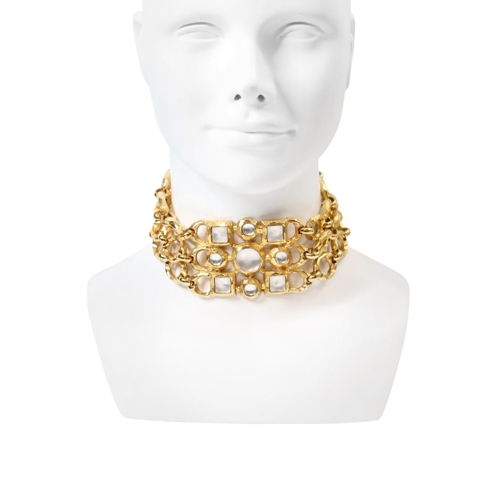 Gargantilla vintage Edouard Rambaud de oro con piezas iridiscentes Circa años 80 en Bueno estado para la venta en New York, NY