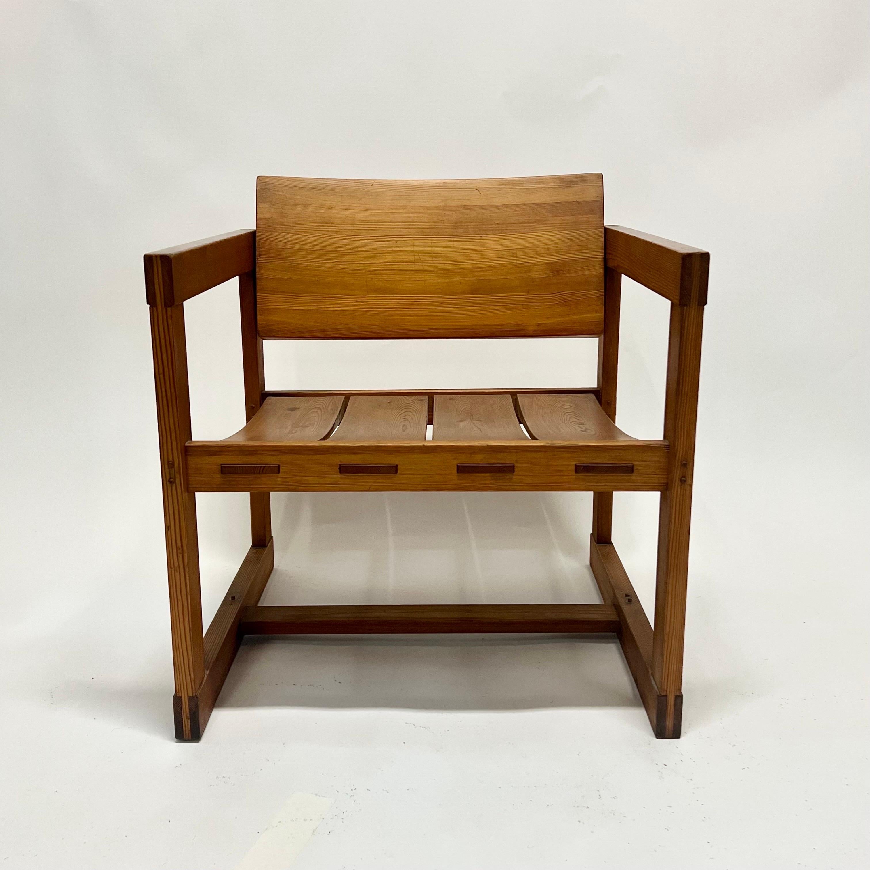 Fantastic all wood lounge chair designed by Edvin Helseth circa 1960s, Norway. The chair is made of a certain kind of Pine which is the equivalent of the US old growth Douglas Fir. No metal hardware on this chair, it made of all wood. The seat back