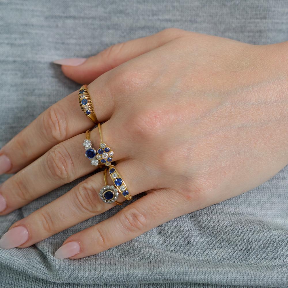 Vintage Edwardian 18ct Saphir Diamant Ring im Angebot 4
