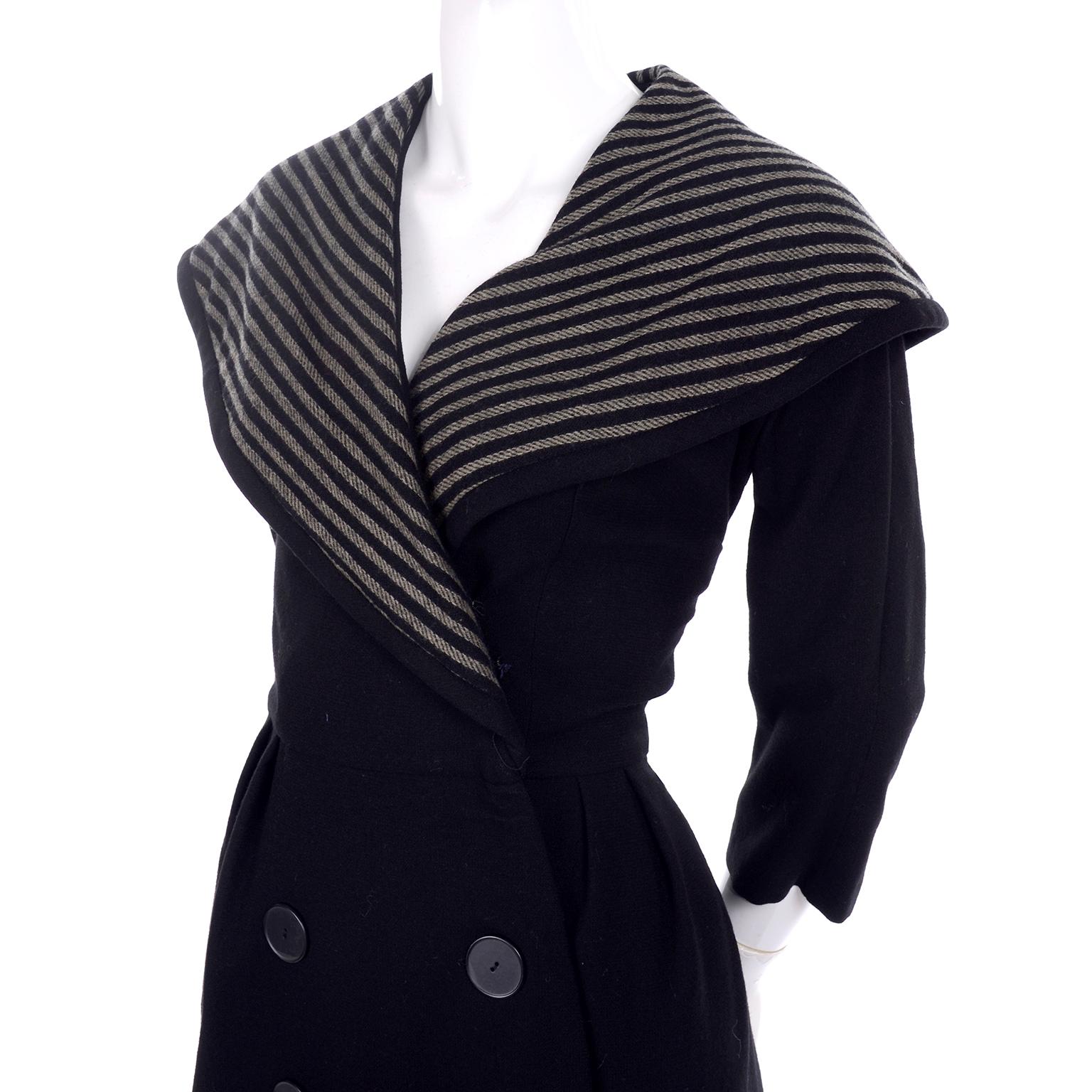 Women's Vintage Edwardian 1910s Black and Gray Wool Walking Coat Jacket With Wide Collar