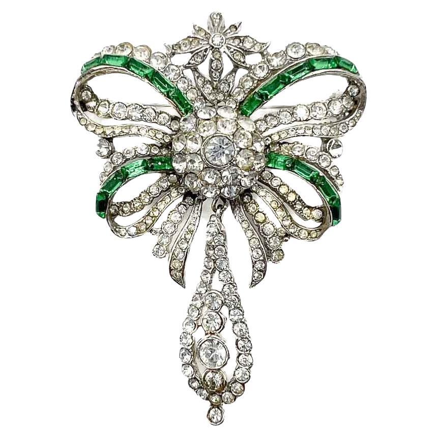 Vintage Edwardian Emerald Paste Bow Brooch 1950s For Sale