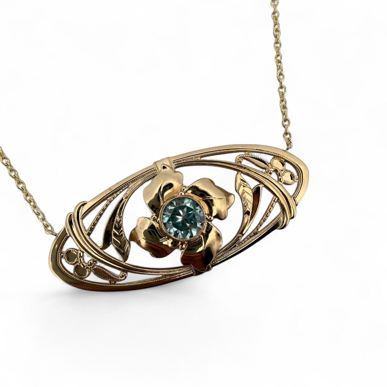 Vintage Edwardian Era Blue Zircon Brooch Conversion Necklace 14K Yellow Gold Excellent état - En vente à Montgomery, AL