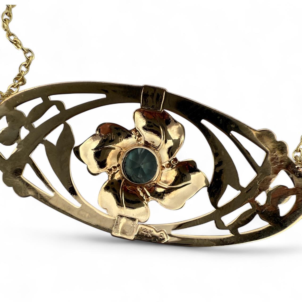 Vintage Edwardian Era Blue Zircon Brooch Conversion Necklace 14K Yellow Gold en vente 1