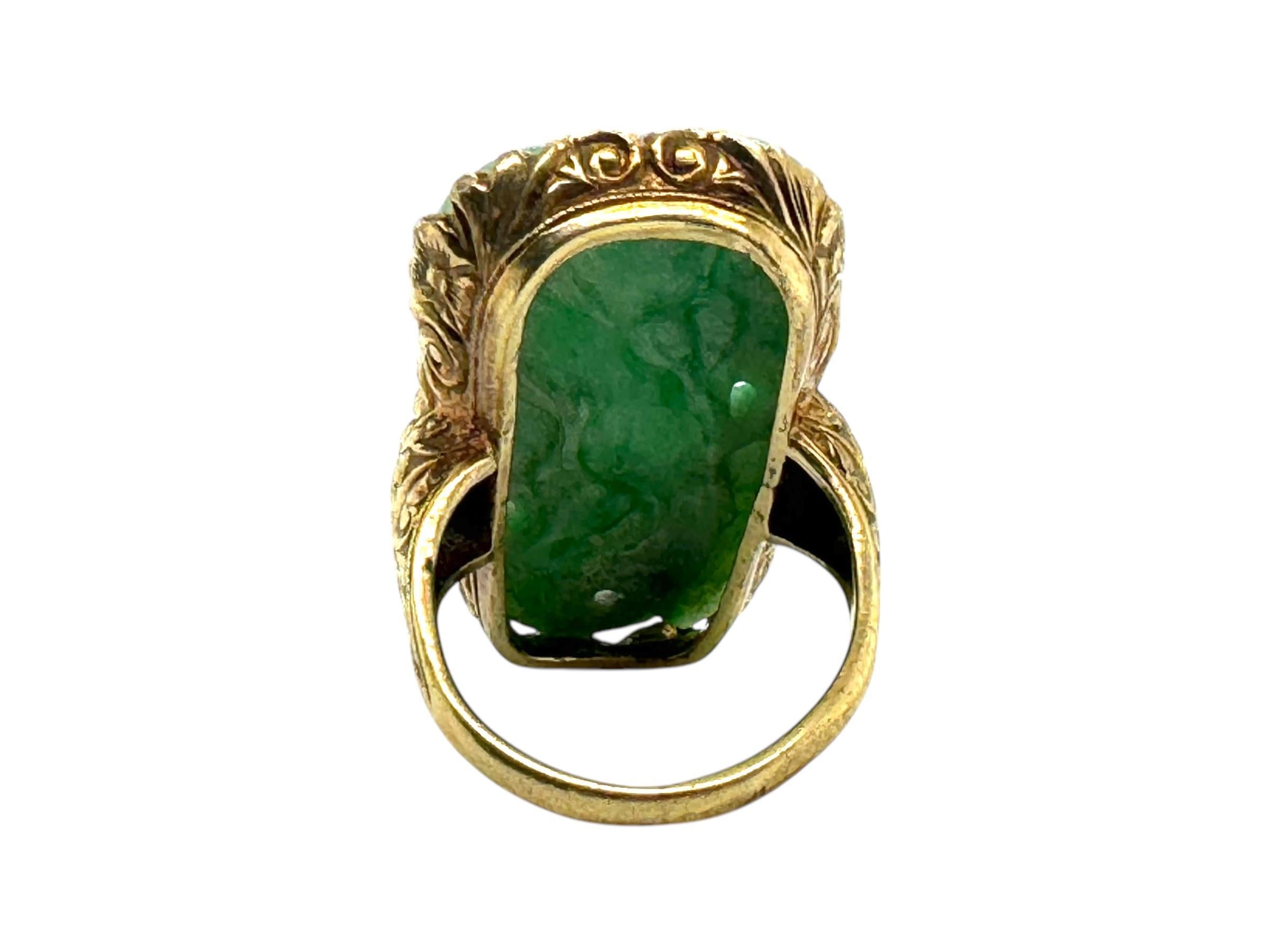 Vintage Edwardian Era Elaborately Carved Jade Ring 14K Yellow Gold For Sale 5