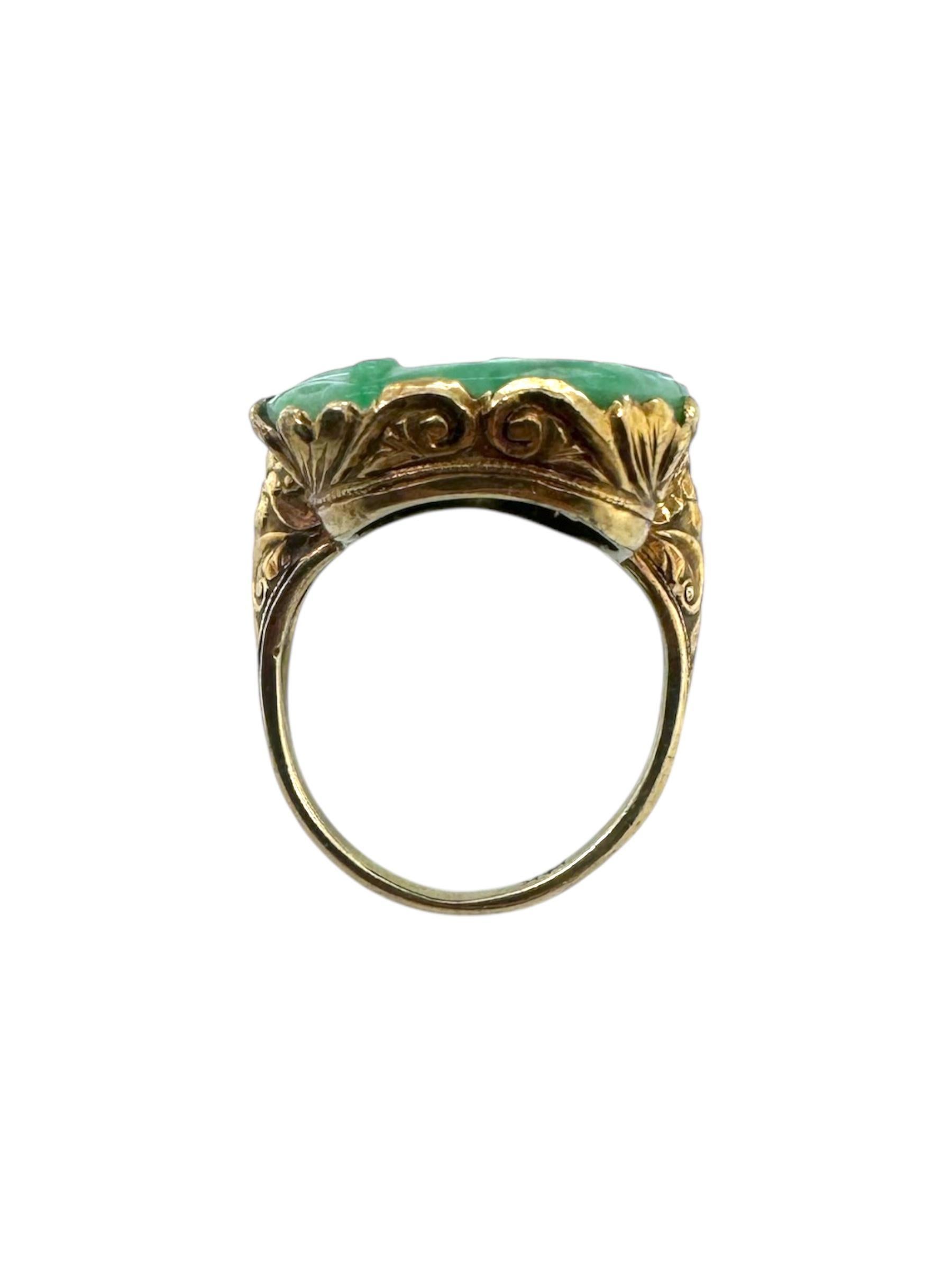Vintage Edwardian Era Elaborately Carved Jade Ring 14K Yellow Gold For Sale 6