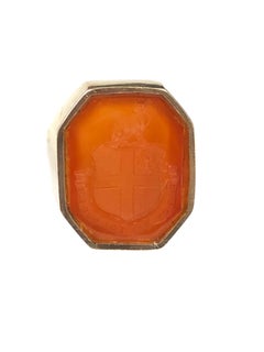 Vintage Edwardian Gold and Carnelian Large Gents Signet Crest Ring