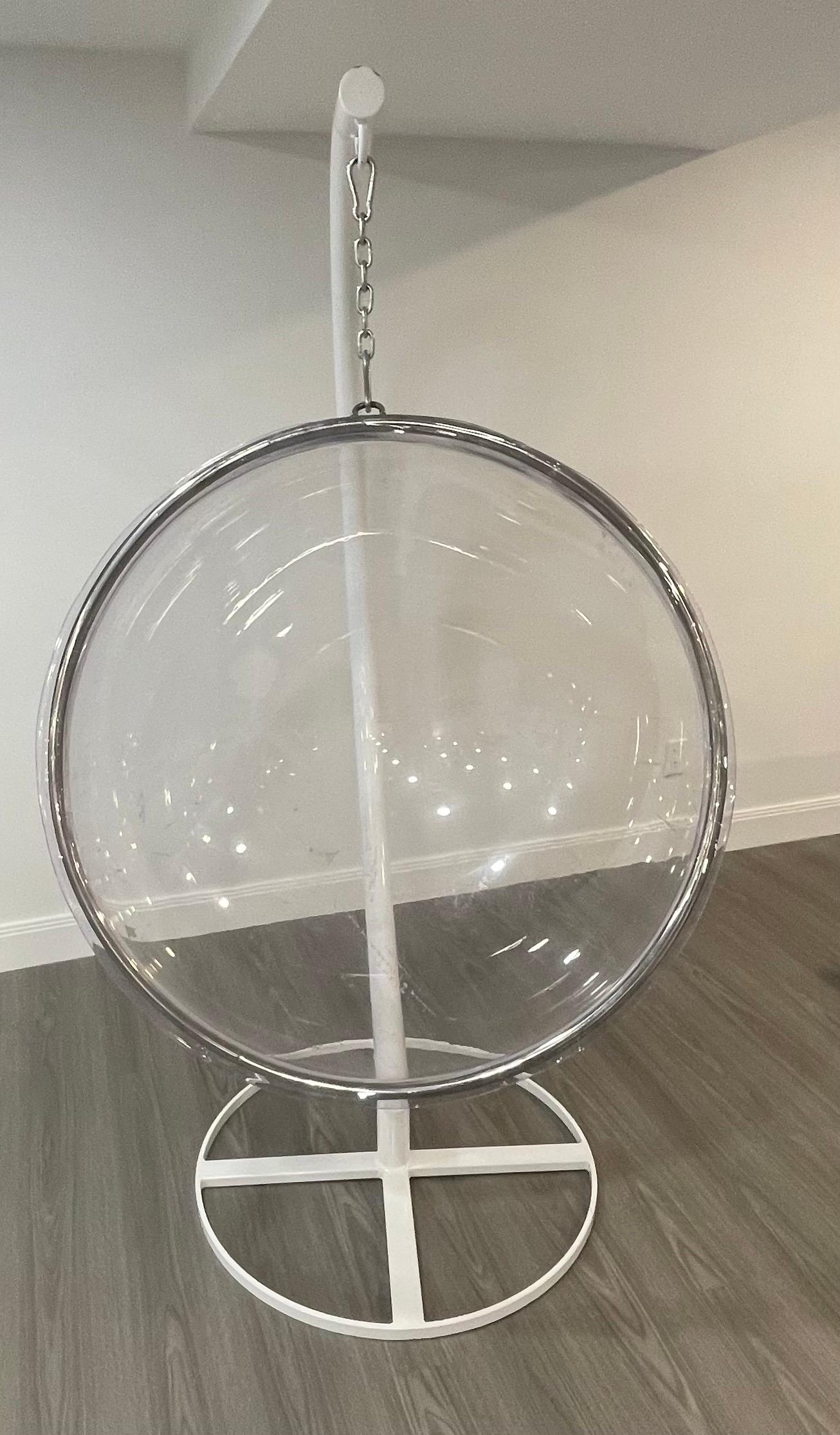 standing bubble chair