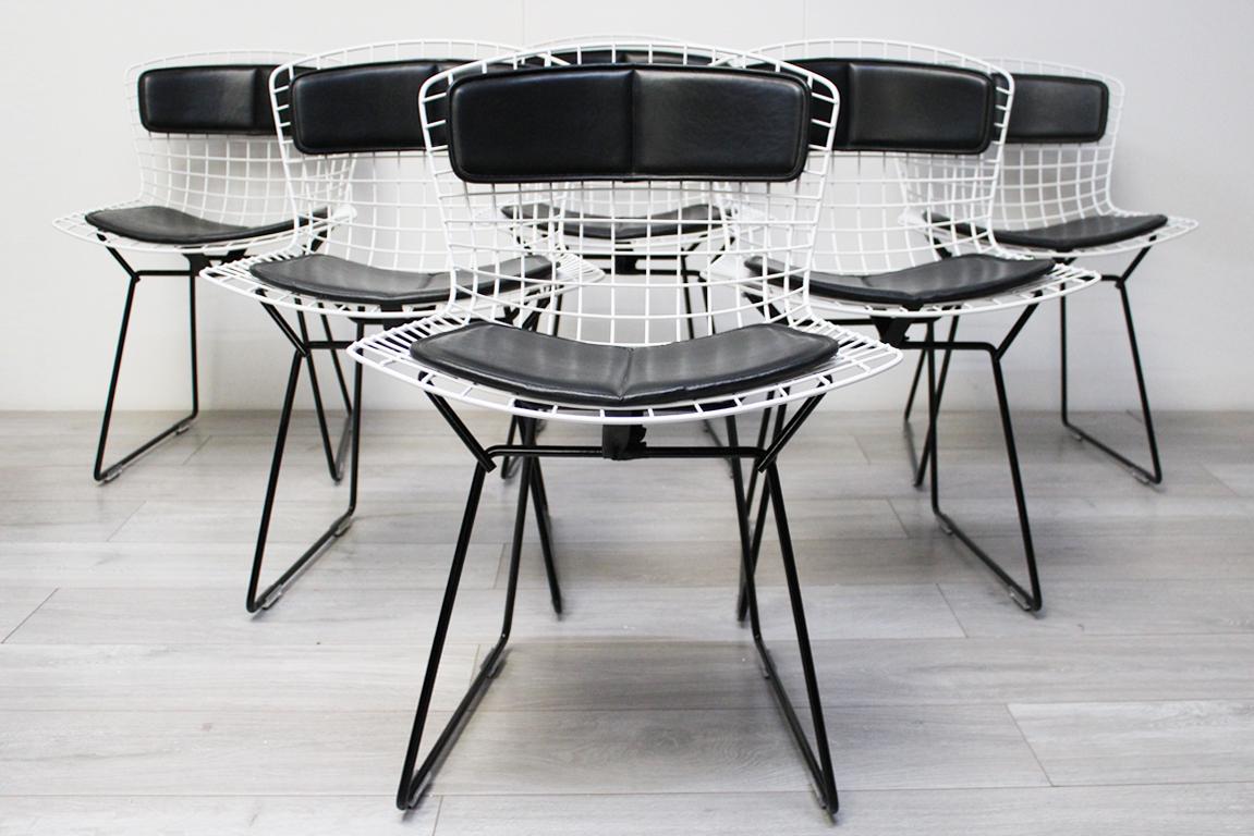 Steel Vintage Eero Saarinen Knoll Marble Tulip Dining Table and Bertoia Wire Chairs