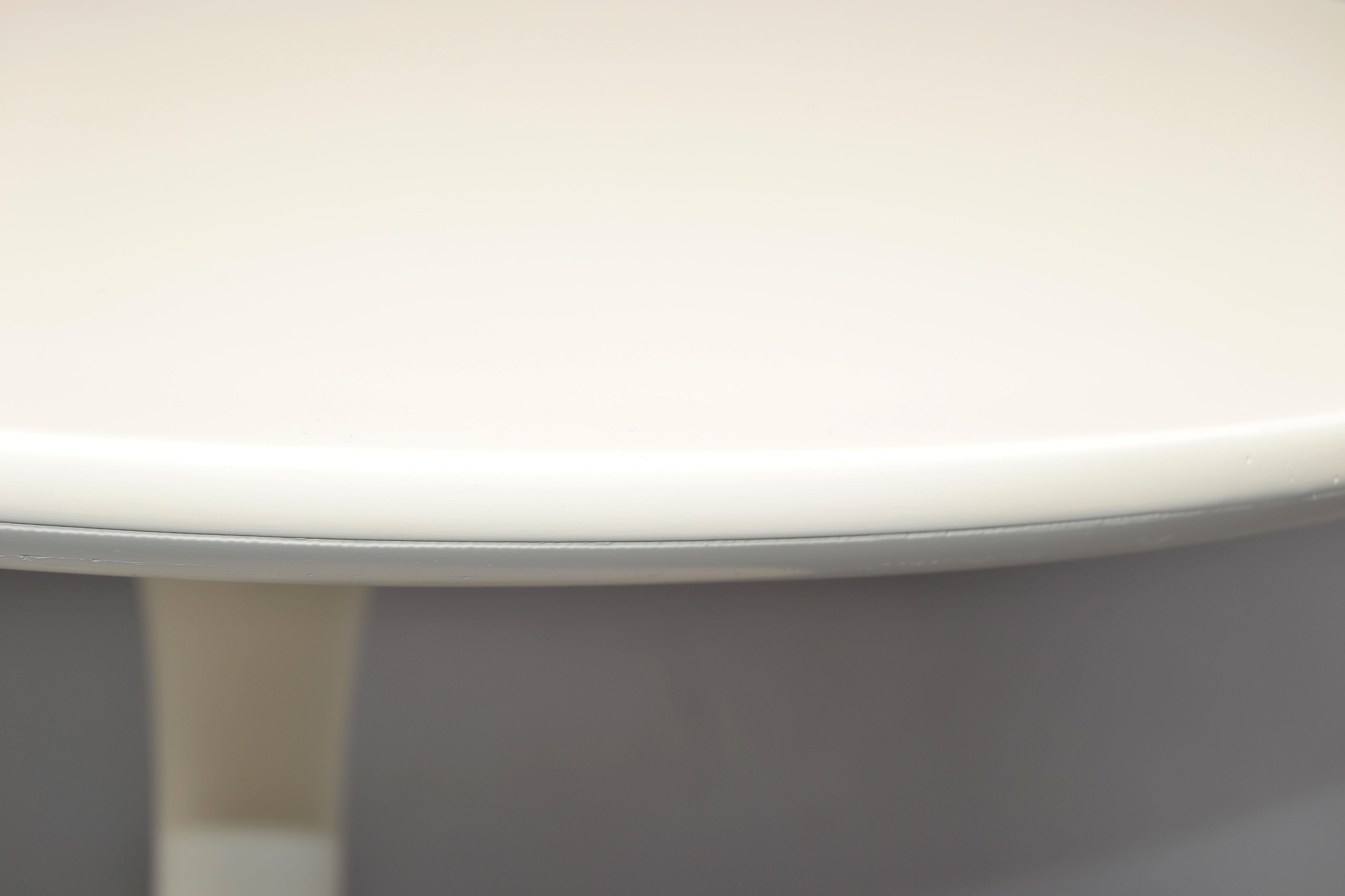 Table basse vintage Eero Saarinen Off White Tulip Base Knoll Associates des années 1960 en vente 4