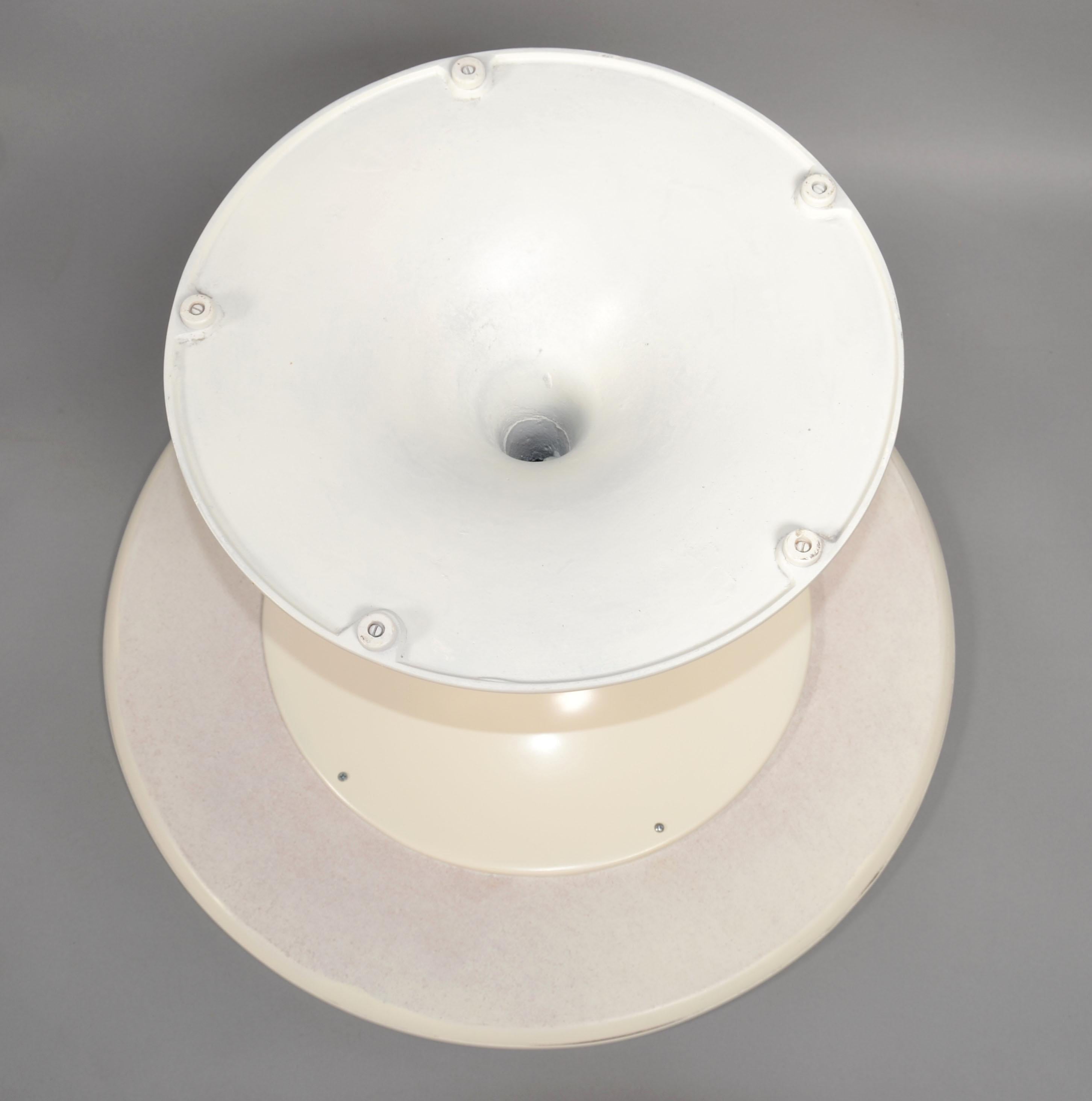 Table basse vintage Eero Saarinen Off White Tulip Base Knoll Associates des années 1960 en vente 8