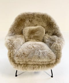 Vintage Eero Saarinen Womb Chair Restored in New Zealand Sheepskin