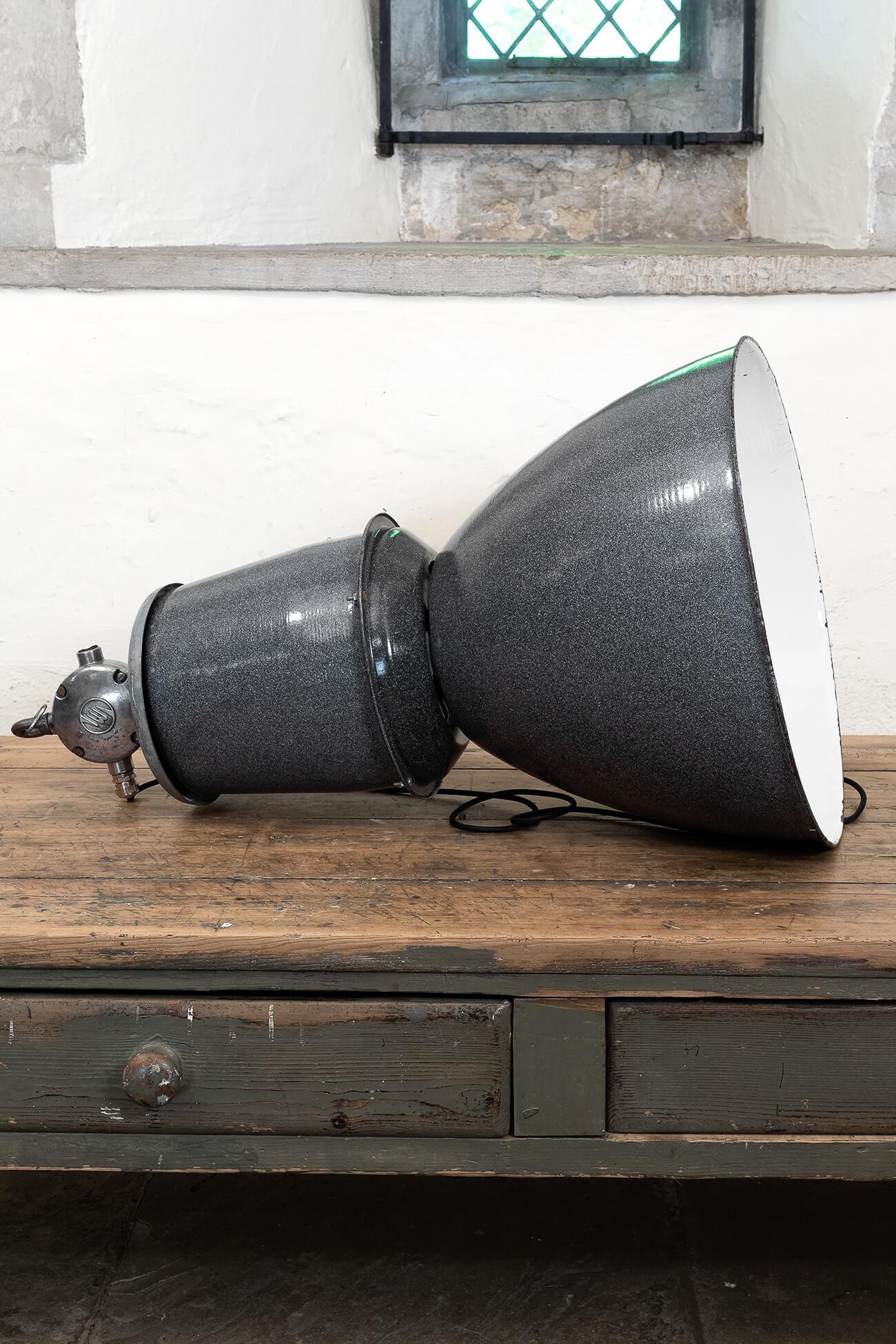 Vintage EFC Fabriklampe, ca. 1950er Jahre (Industriell) im Angebot