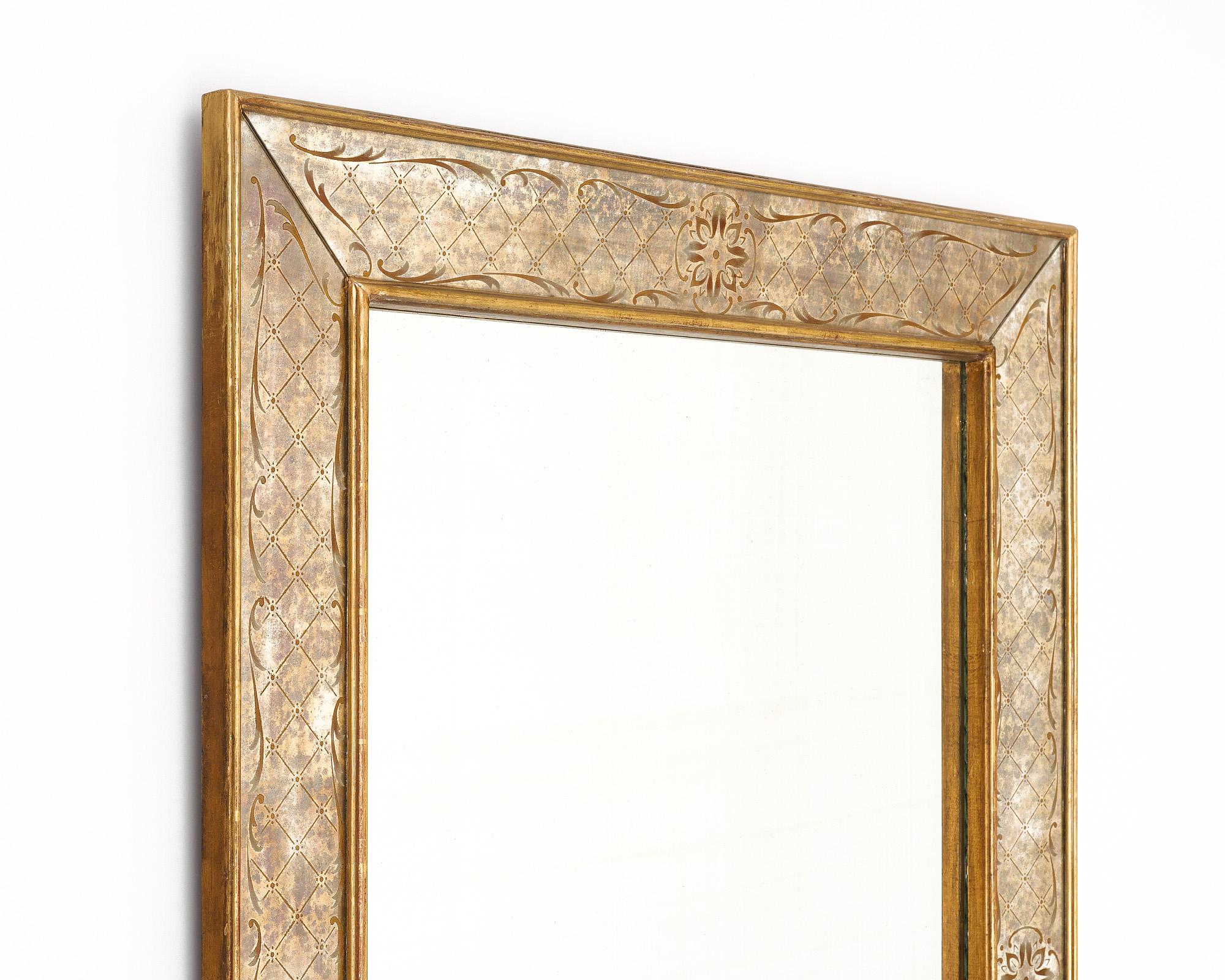 Vintage Eglomised French Mirror In Good Condition For Sale In Austin, TX