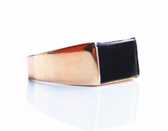 Vintage Egyptian Men Signet Ring Onyx stone solid 18K Rose Gold Ø11.25US / 5.2gr