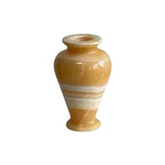 Ägyptische Vintage-Vase aus Onyxmarmor und Alabasterstein aus Alabaster Ägyptische Vintage-Vase aus Onyxmarmor und Alabasterstein aus Alabaster
