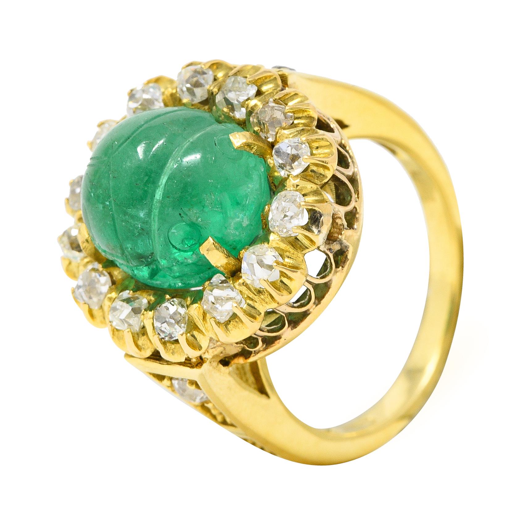 Vintage Egyptian Revival 7.80 Carats Carved Emerald Diamond 18 Karat Ring For Sale 4