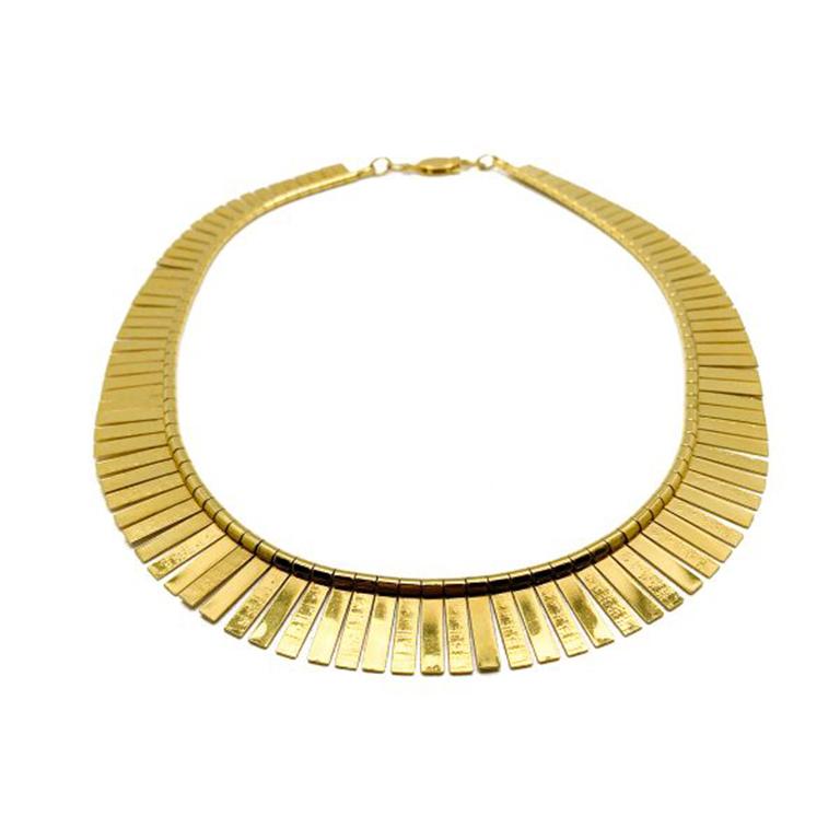 A stylish Vintage Egyptian Revival Collar. A classic modernist take on the Cleopatra design in gold plated metal. In very good condition, 44cm. A timeless addition to your style repertoire. Style alone for timeless chic or layer it up for an edgier