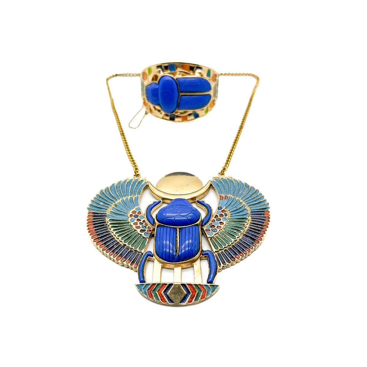 Femenino o masculino Collar y brazalete vintage de escarabajo de renacimiento egipcio Años 70 en venta