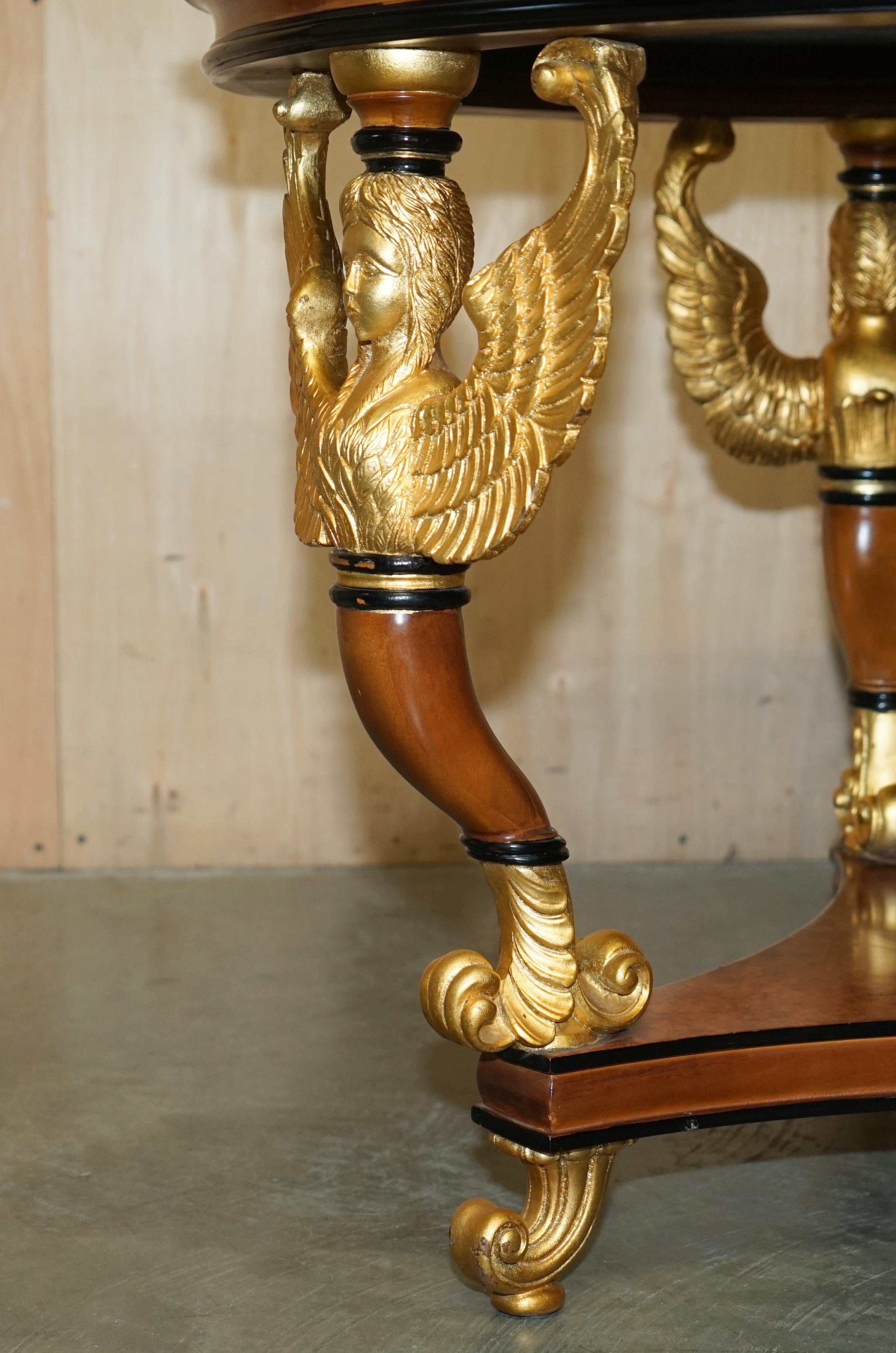 20th Century VINTAGE EGYPTIAN REVIVAL SPHINX GiLTWOOD & MARBLE CENTRE OCCASIONAL TABLE For Sale